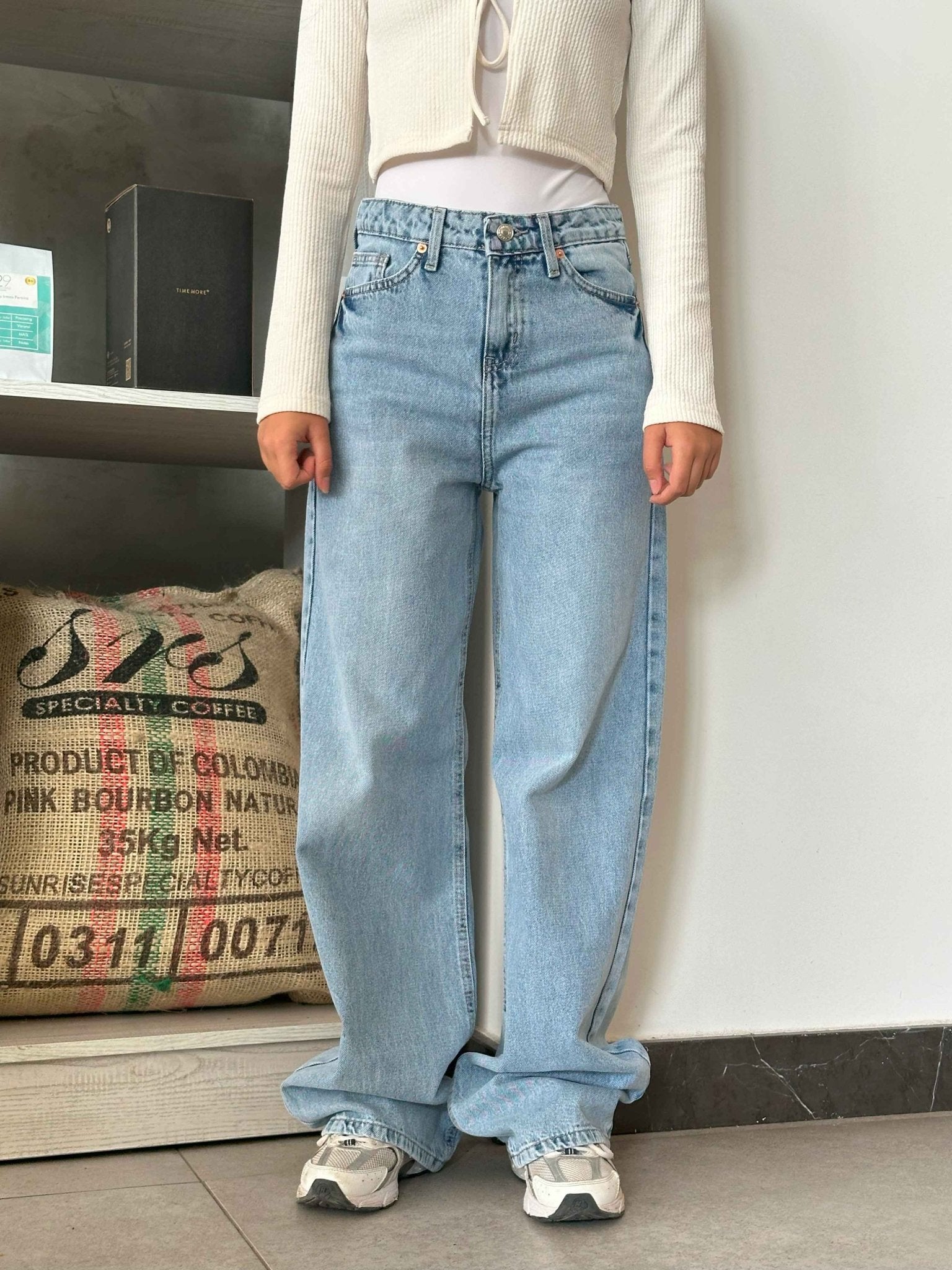 Wide Leg - Soft Iced Blue Wash Jeans. Wide Leg CIZARO - Cizaro Jeans