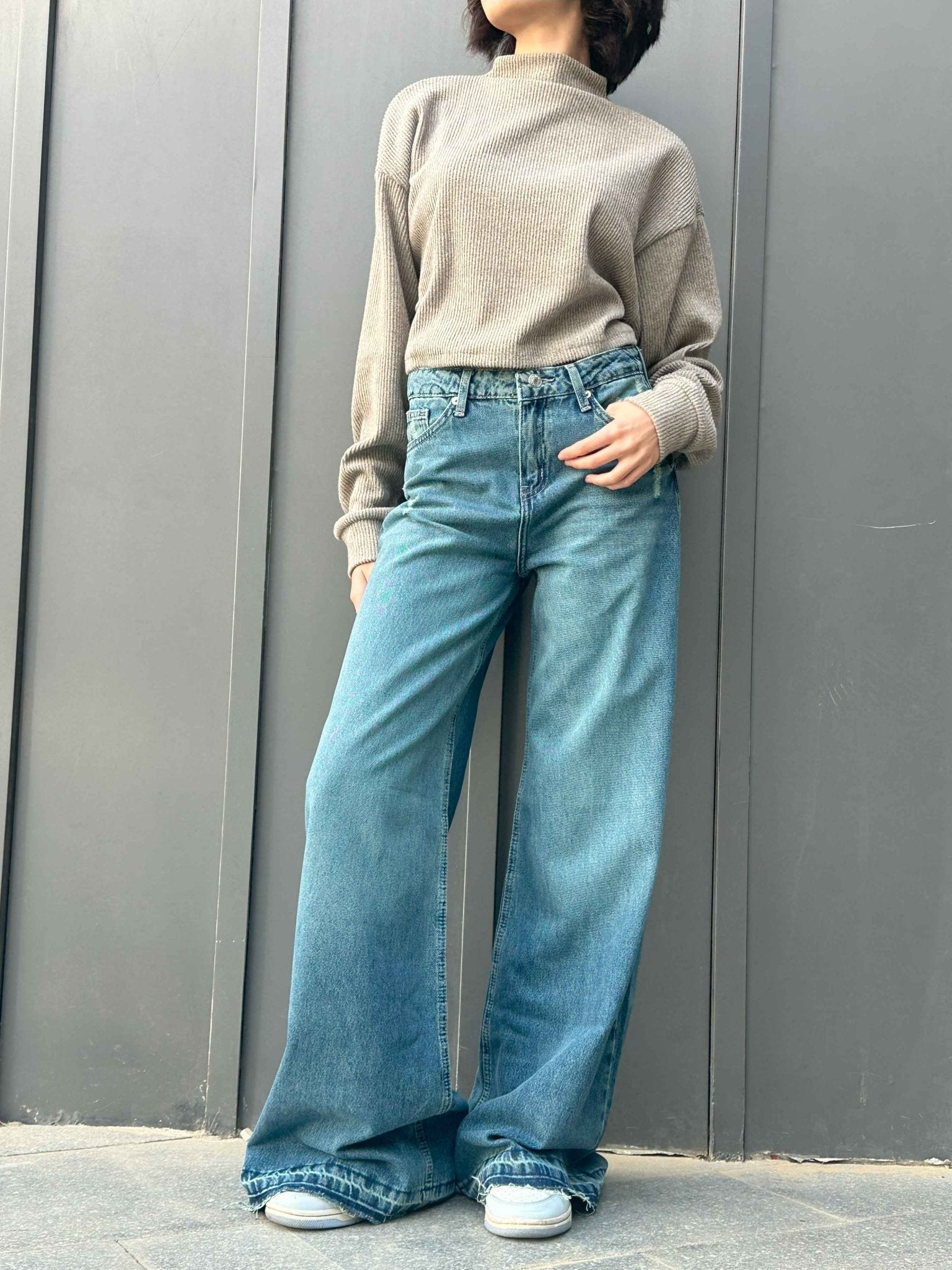 Extreme Wide Leg - Mid Vintage Blue Green Raw Hems Jeans. Wide Leg CIZARO    - Cizaro Jeans