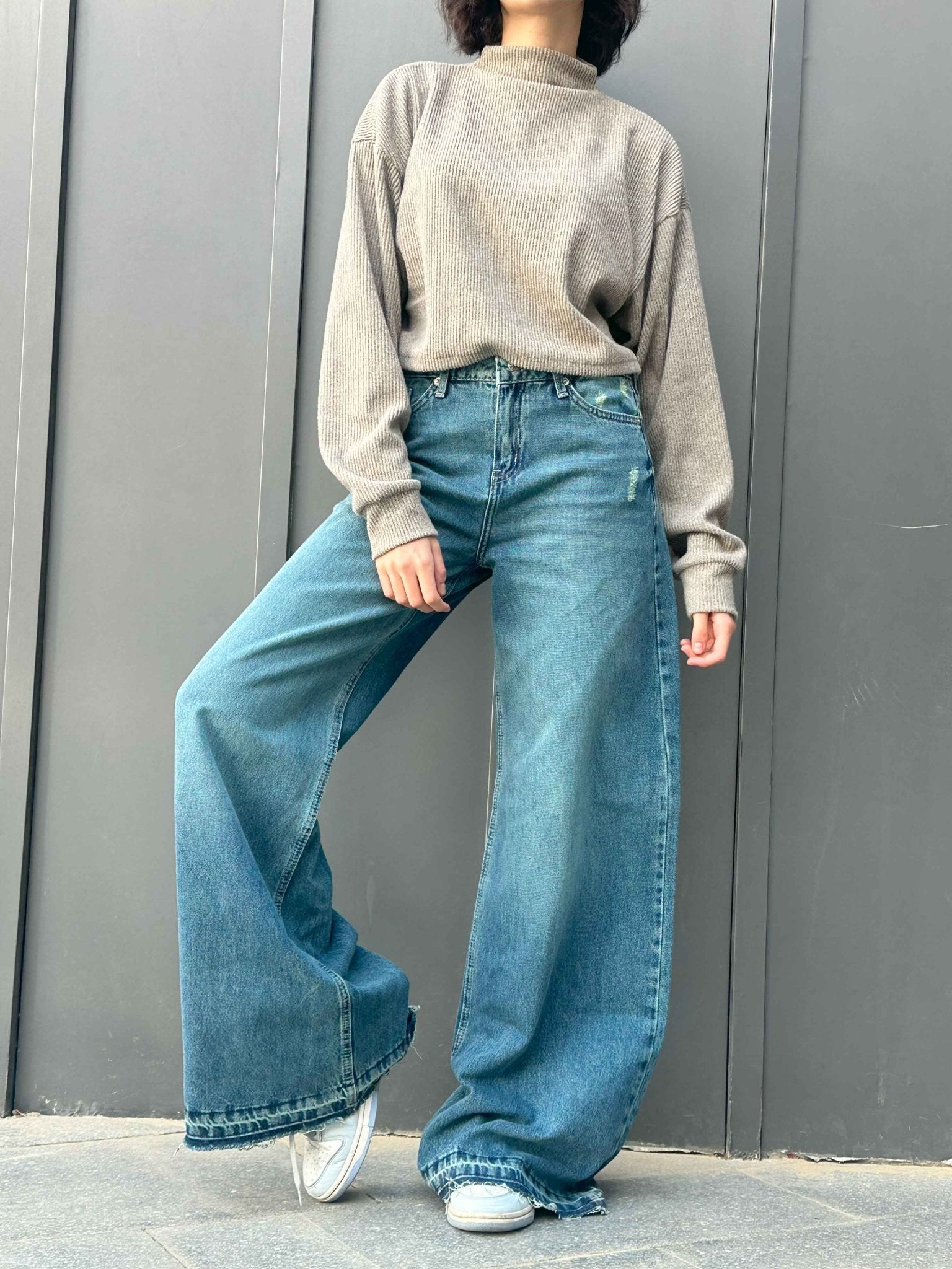 Extreme Wide Leg - Mid Vintage Blue Green Raw Hems Jeans. Wide Leg CIZARO    - Cizaro Jeans