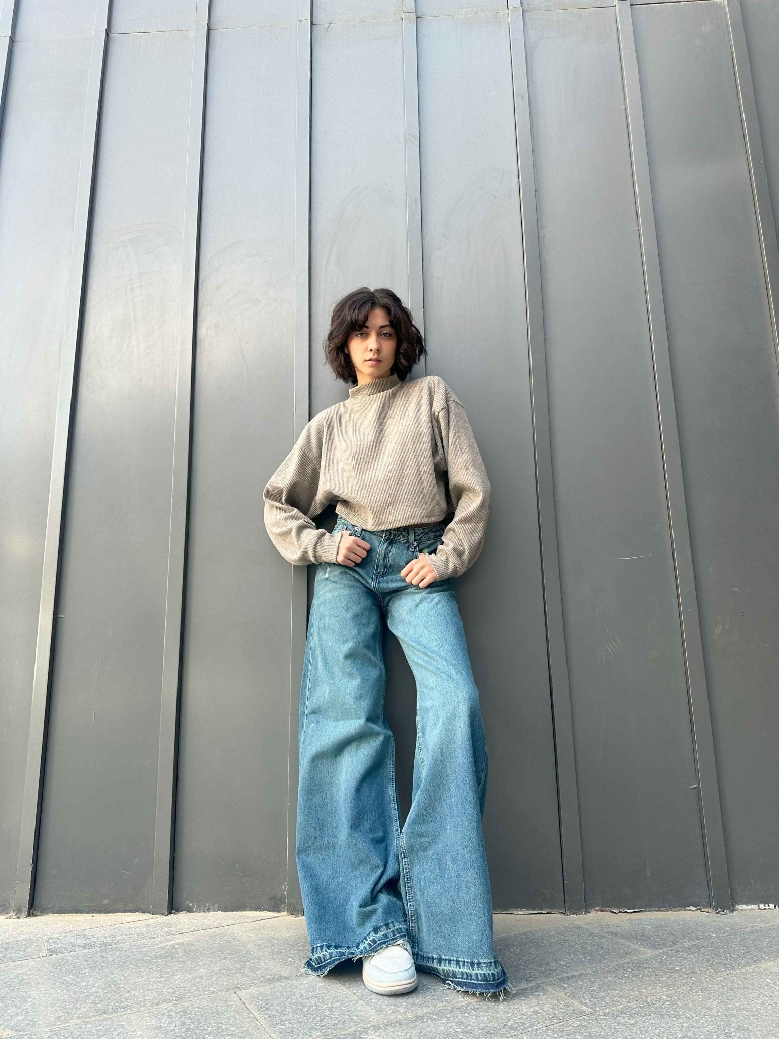 Extreme Wide Leg - Mid Vintage Blue Green Raw Hems Jeans. Wide Leg CIZARO    - Cizaro Jeans