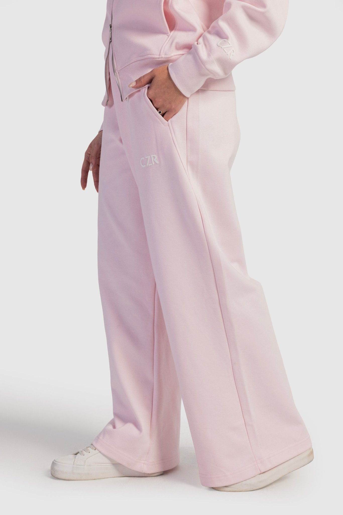 Relaxed Fit Wide-Leg Sweatpants – Blush Pink pants CIZARO - Cizaro Jeans