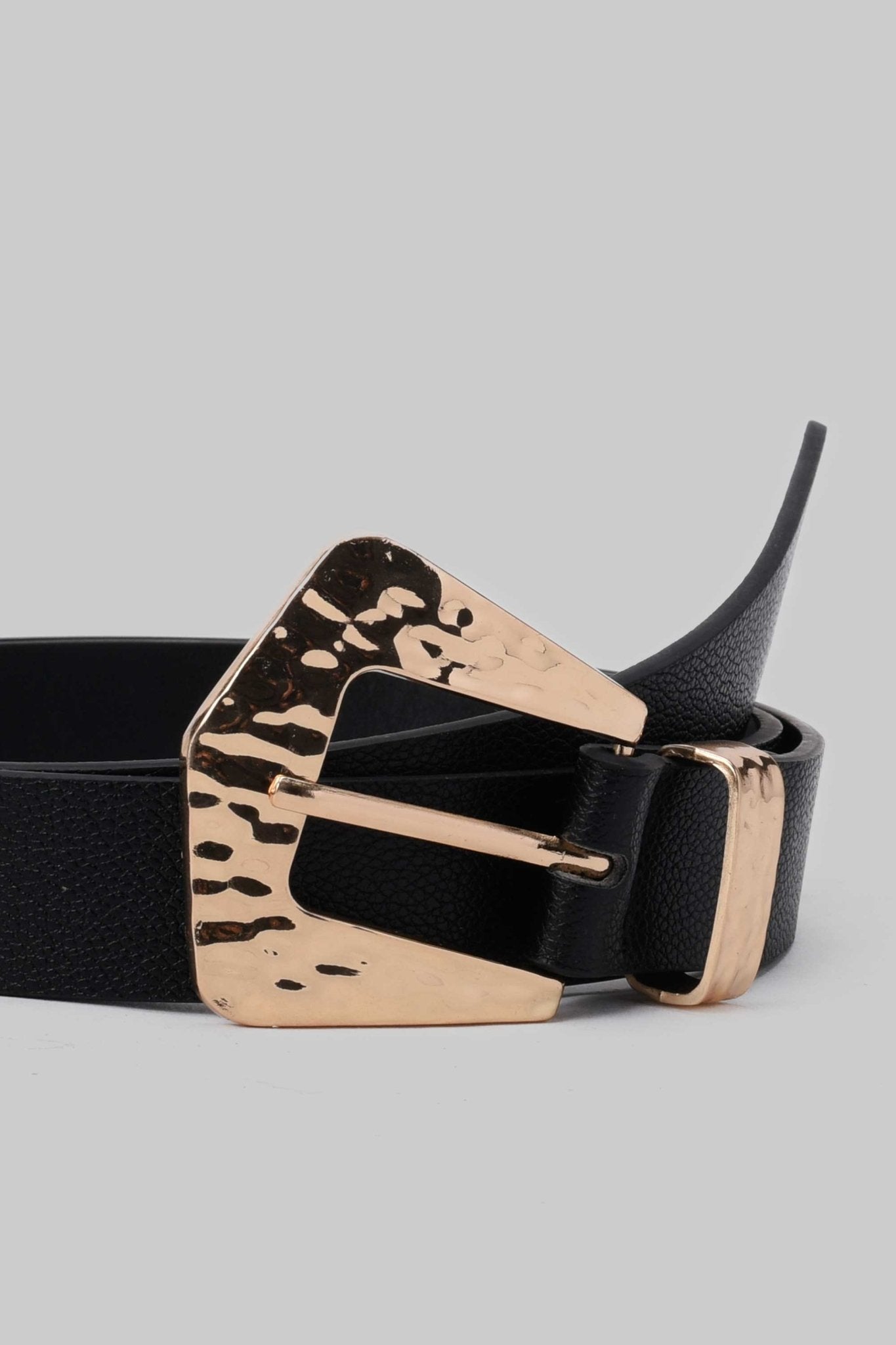 Belt | Black Hammered Buckle Faux Leather Belt Belt CZBELT - Cizaro Jeans