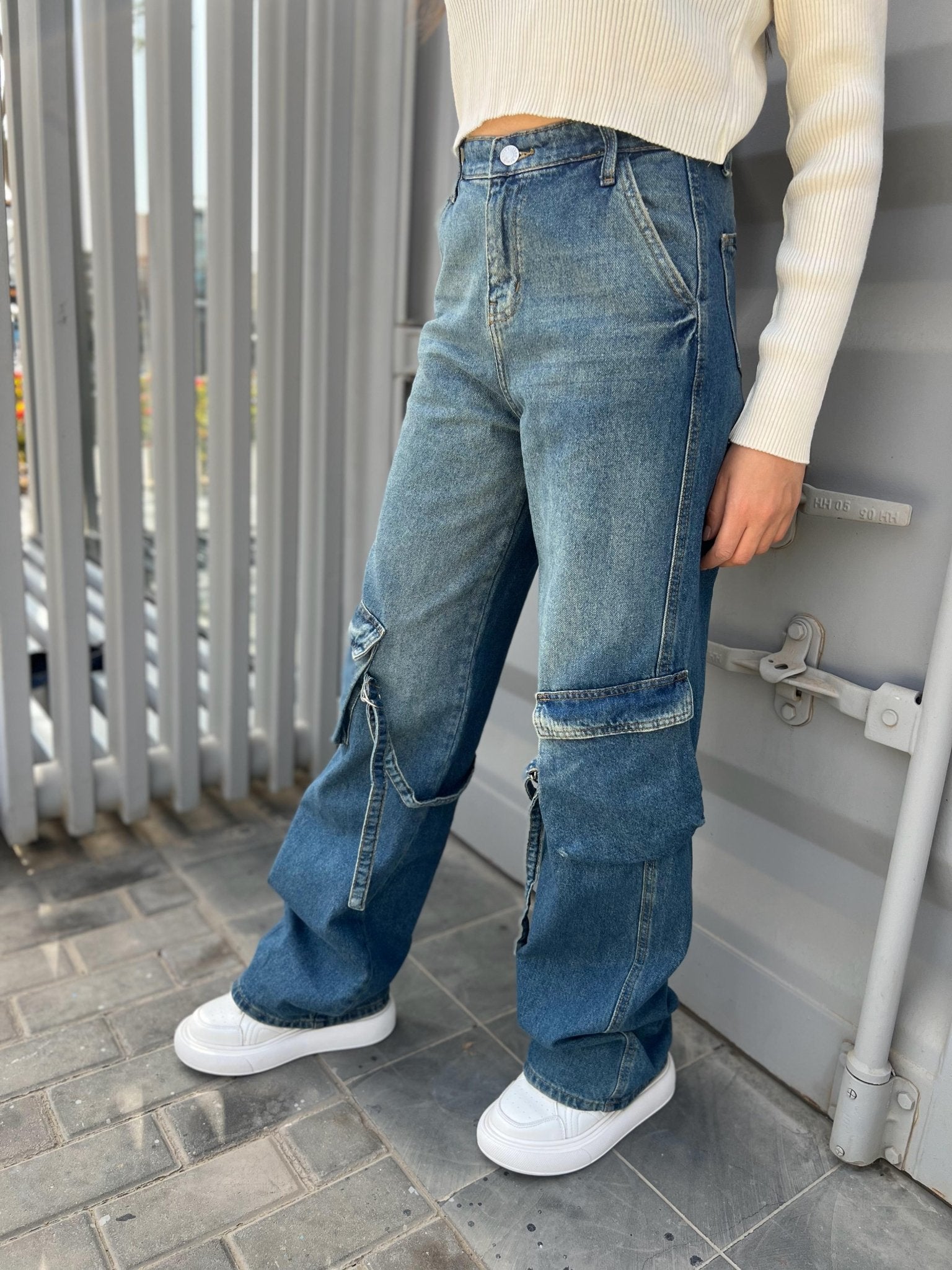 Medium Vintage Blue Cargo Jeans. Cargo CIZARO    - Cizaro Jeans