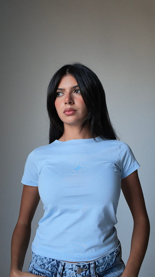 Short Sleeve Crew-Neck Fitted Top pastel blue