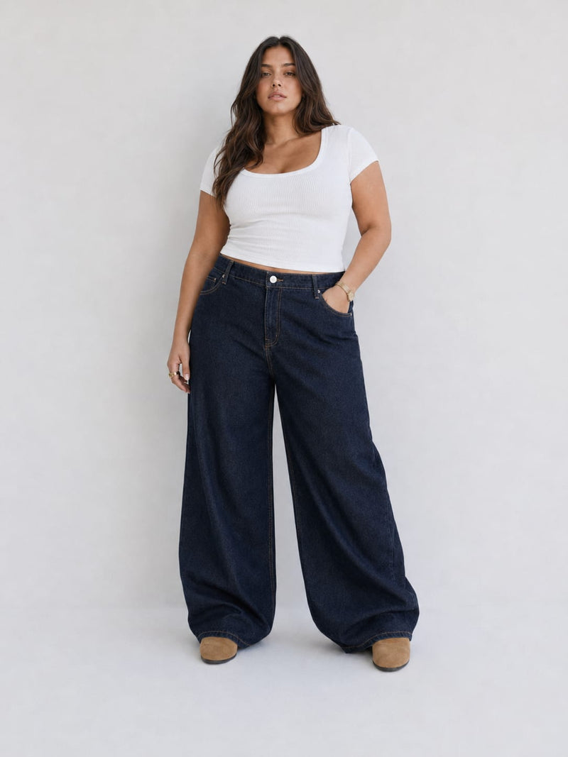 Curvy Baggy – High-Waist Raw Denim Jeans