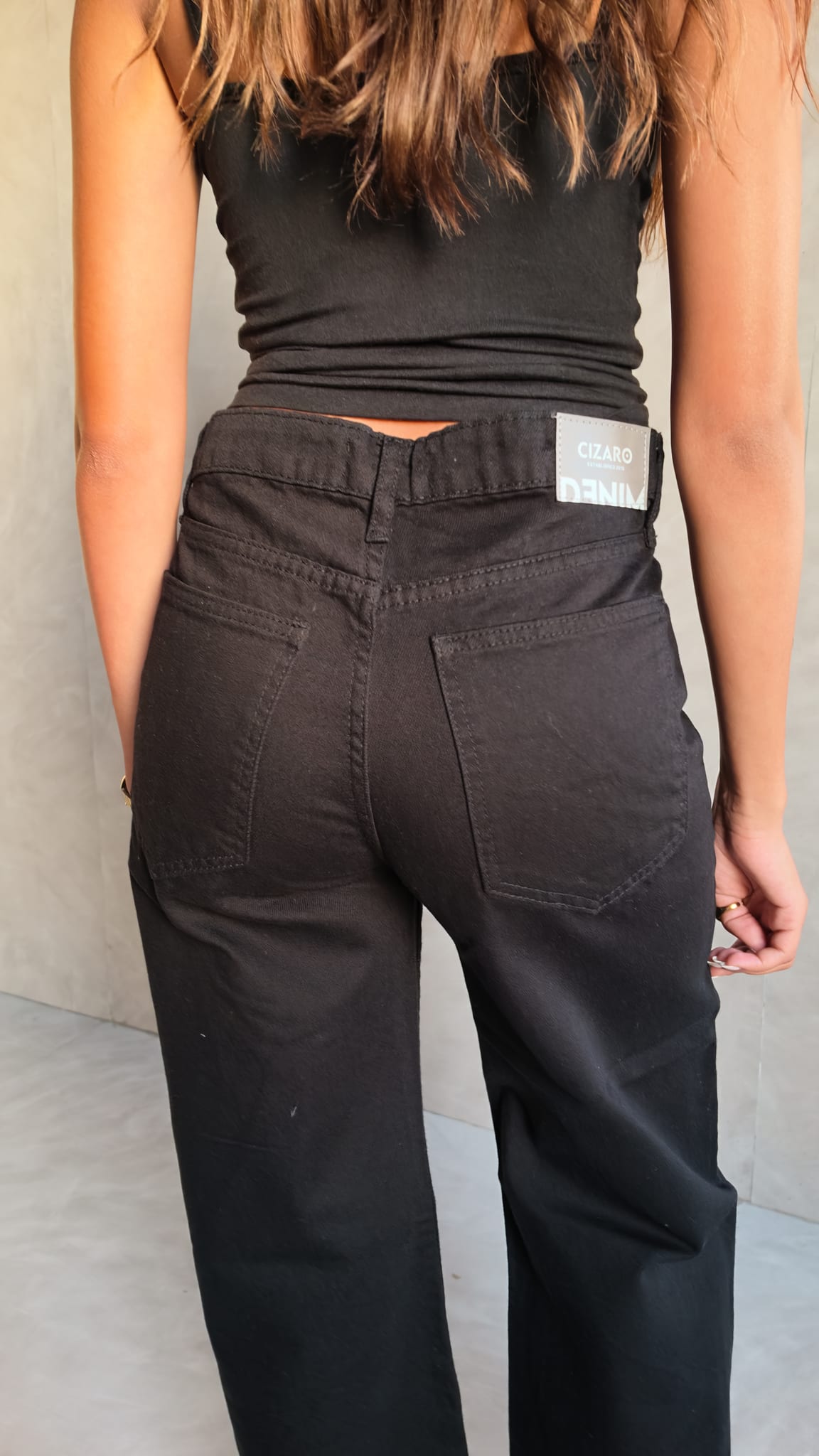 Baggy High-Waist Washed Black Jeans