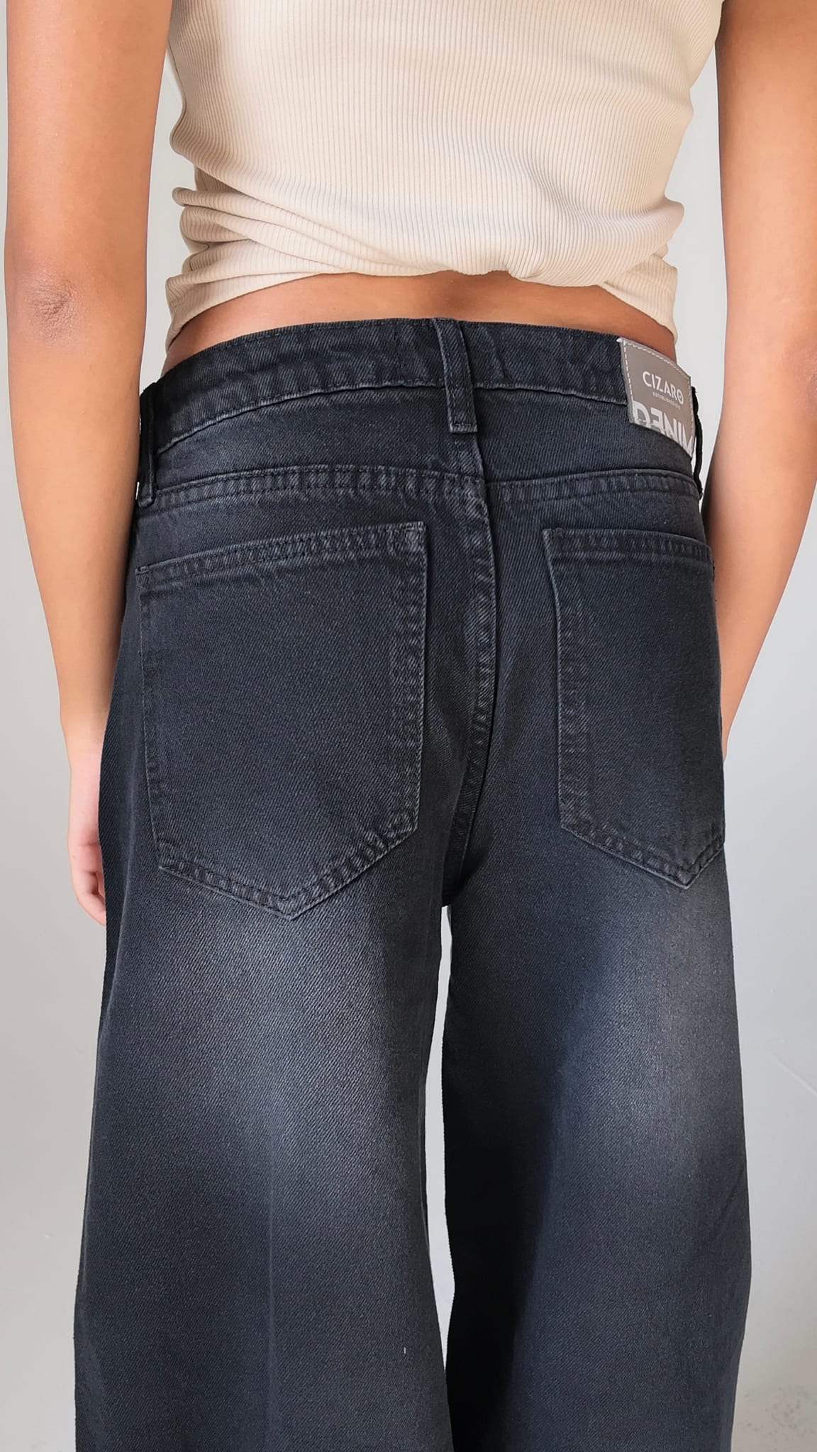 High-Waist Washed Black Baggy Jeans Baggy CIZARO - Cizaro Jeans