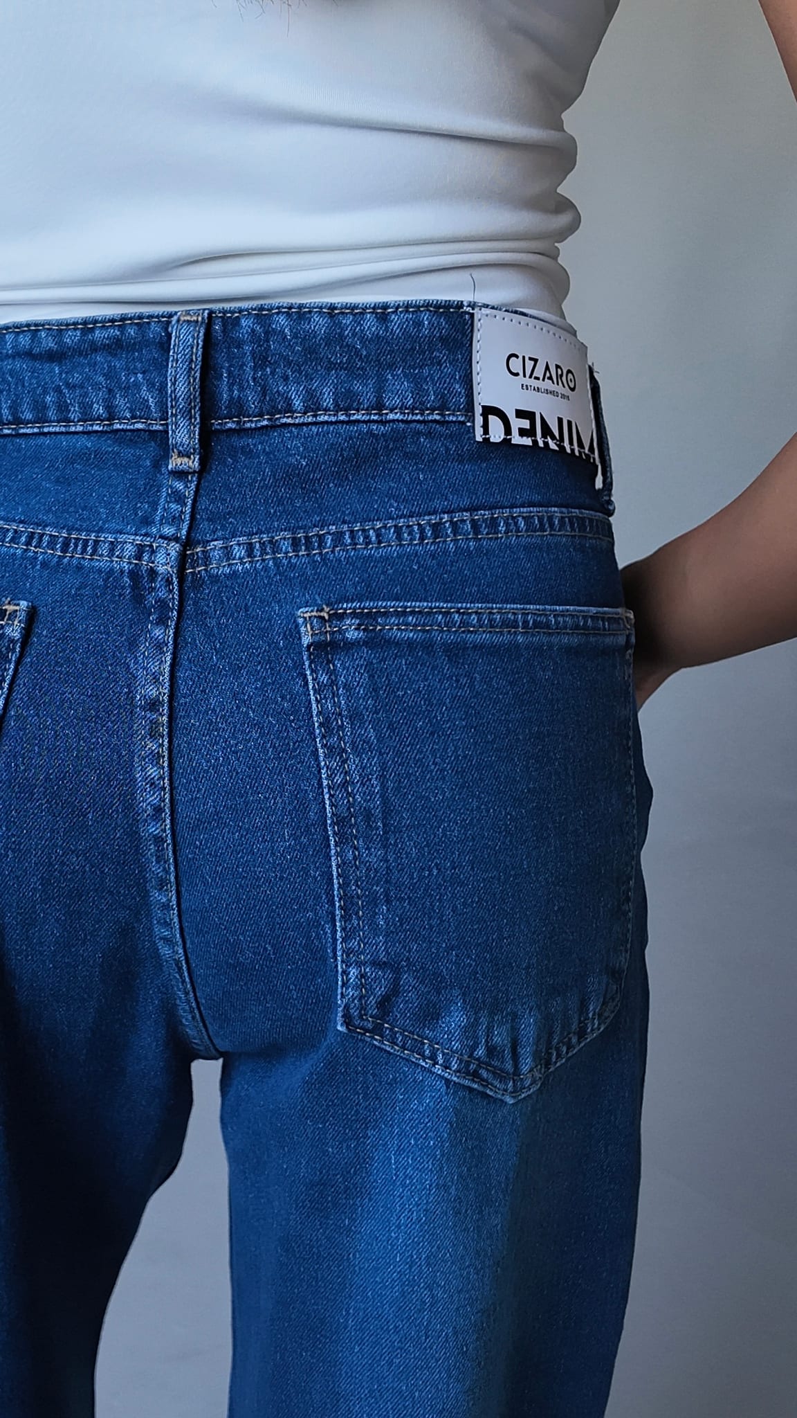 Baggy High-Waist