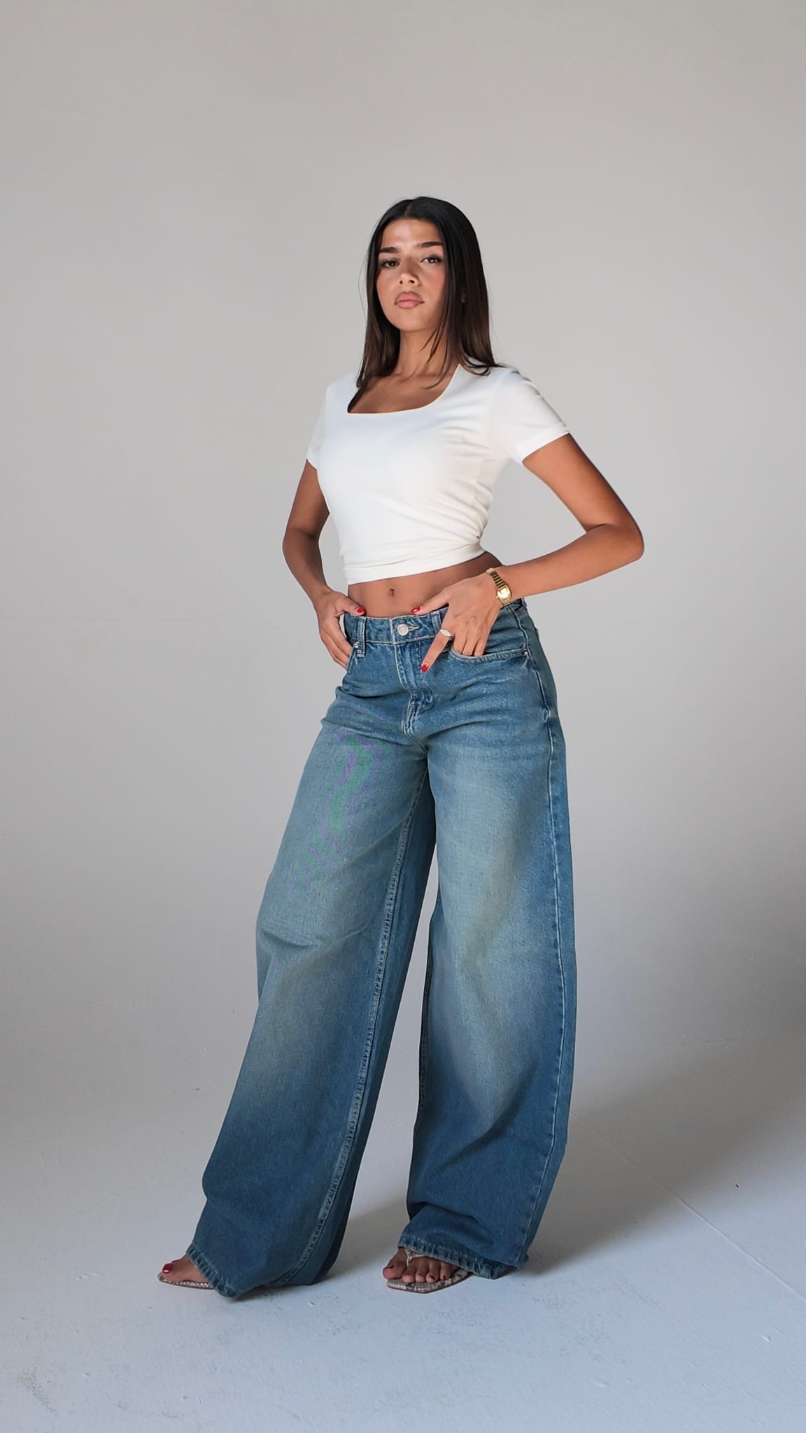 Women's Baggy Barrel High-Waist Vintage Blue Jeans – Cizaro (view 6)