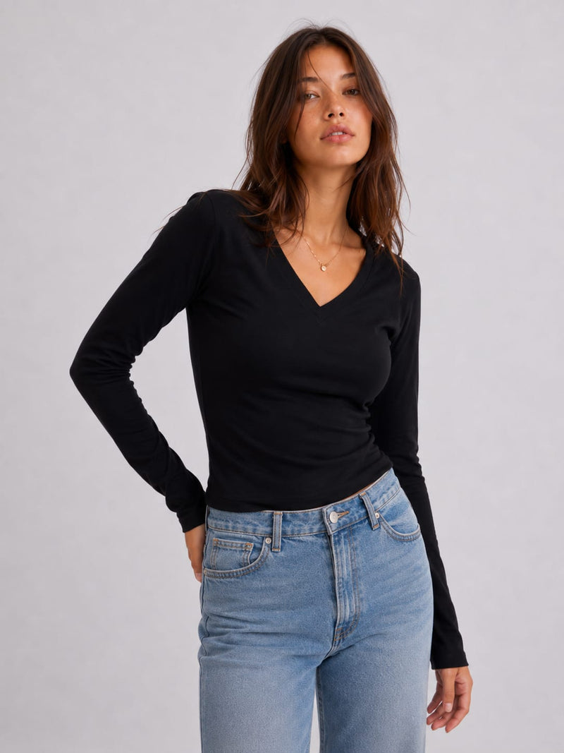 Long sleeve V-Neck Basic Top – Black Basic Top CIZARO - Cizaro Jeans