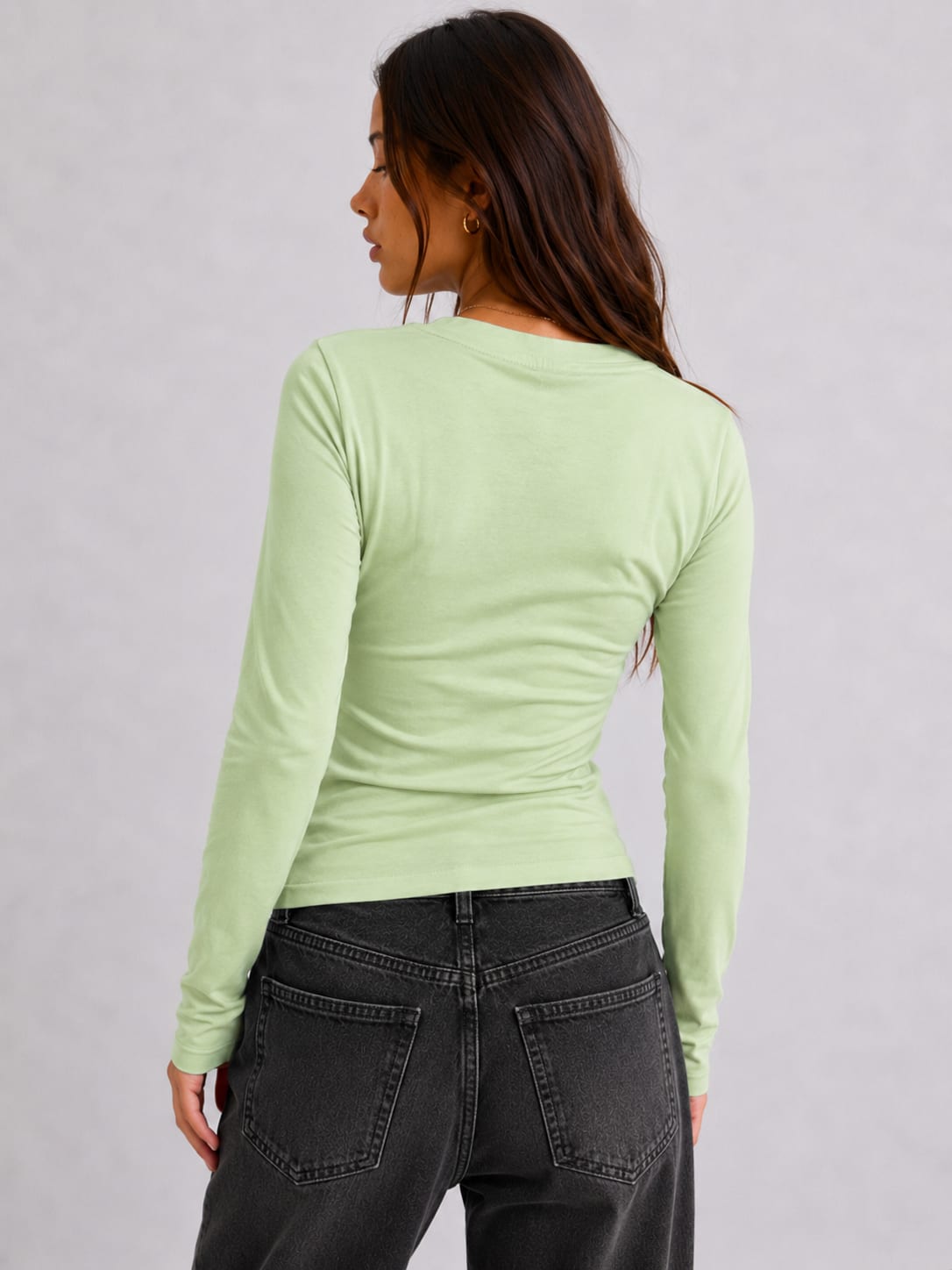 Long sleeve V-Neck Basic Top – Green Basic Top CIZARO - Cizaro Jeans