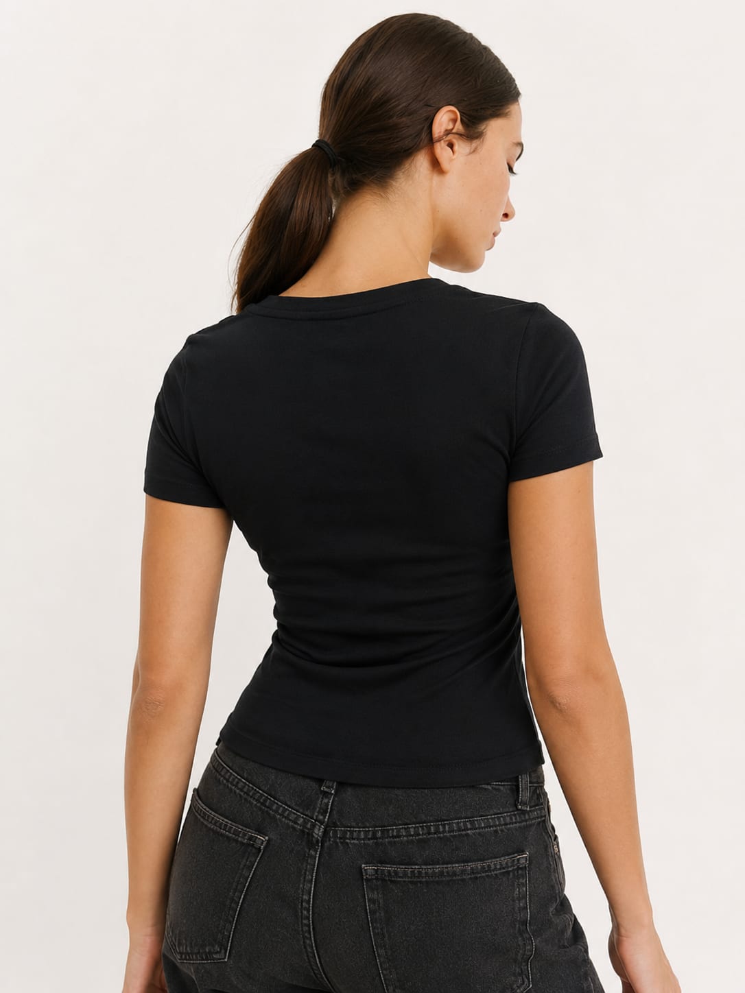 V-Neck Basic Top – Black