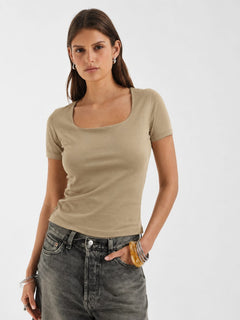 Women Café Short Sleeve Square Neck Basic Top Basic Top CIZARO - Cizaro Jeans