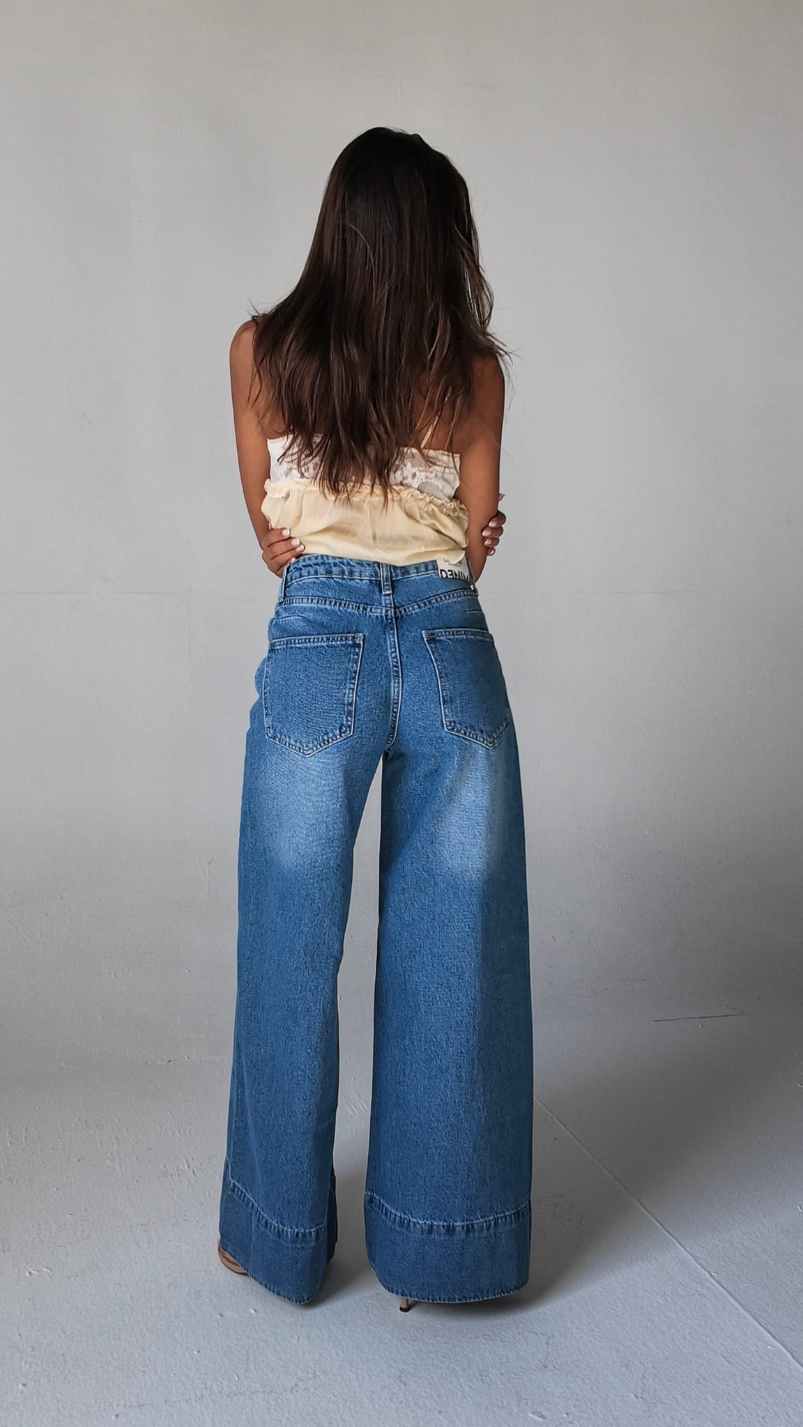 Extreme Wide-Leg High-Waist Light Vintage Blue Jeans Extreme wide-leg CIZARO - Cizaro Jeans