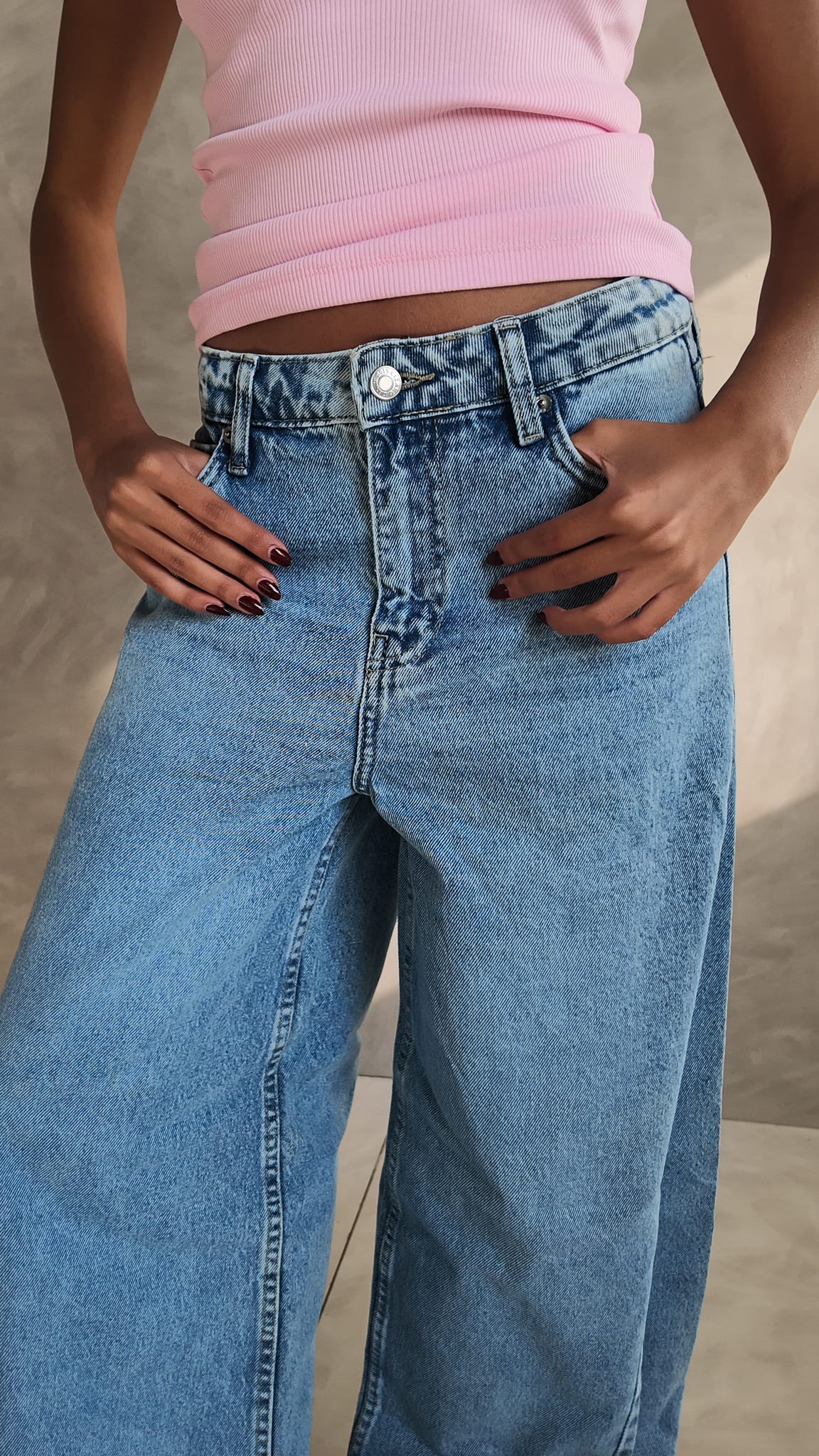 Women's Extreme Wide Leg High-Waist Light Vintage Blue Jeans – Cizaro (view 4)