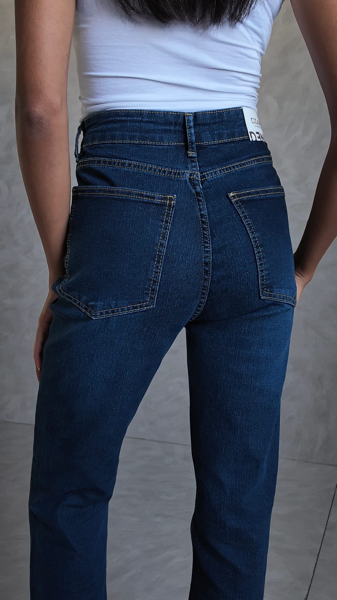 Flare High-Waist