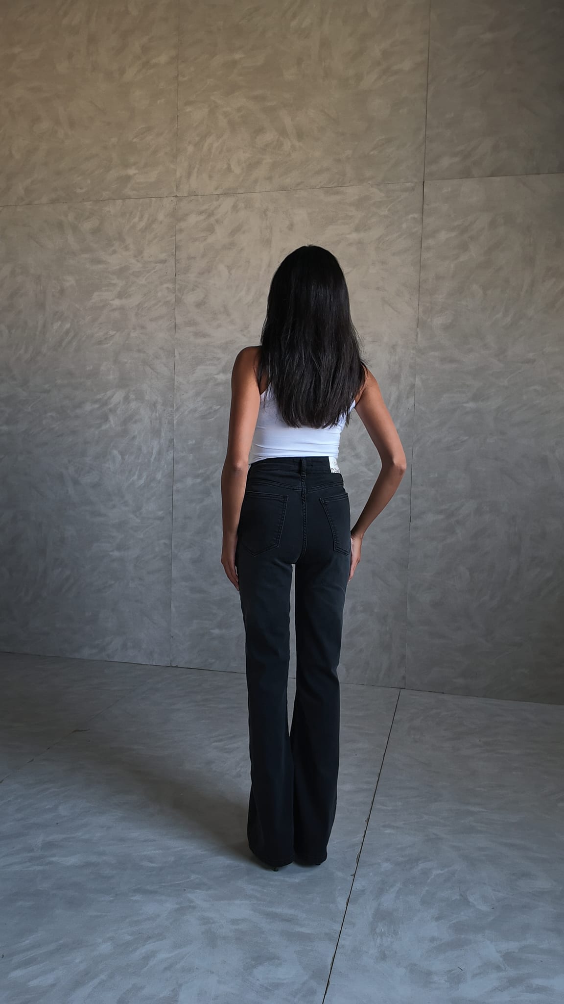 Flare – High-Waist Charcoal Black Jeans Flare CIZARO - Cizaro Jeans