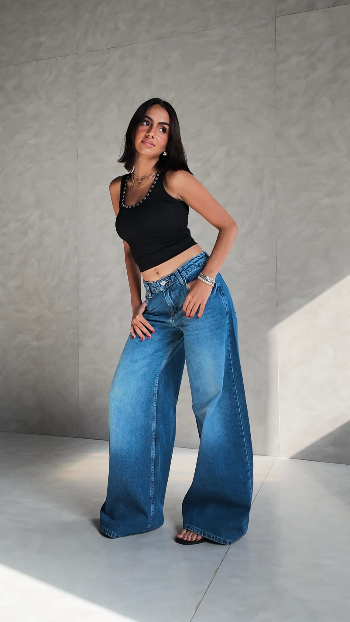 Loose Baggy Mid rise Ocean blue jeans