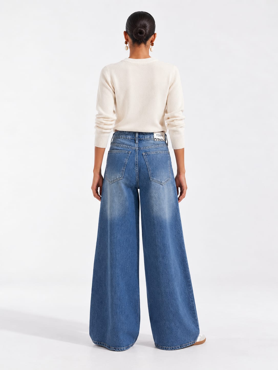 Relaxed Baggy High-Waist