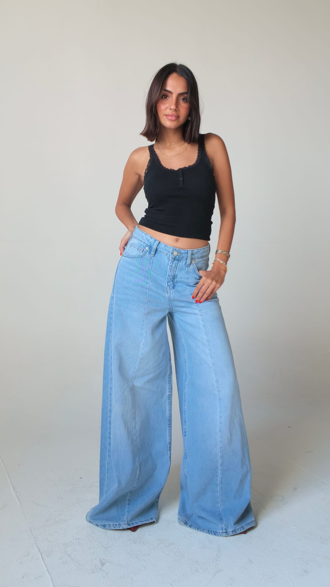 Relaxed Baggy High waist powder blue jeans
