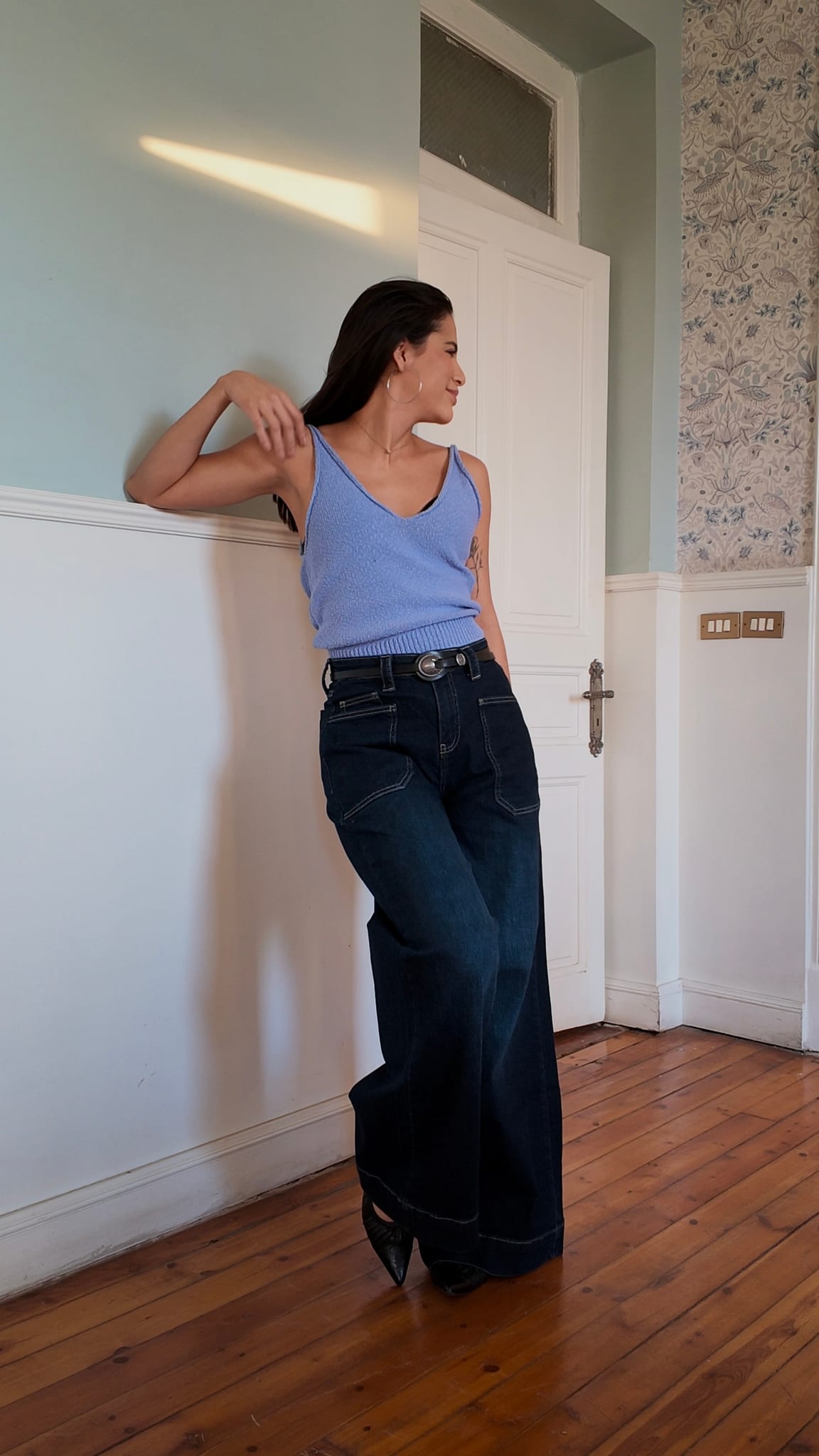 Statement Patch-Pocket Relaxed Wide-Leg High-Waist Ocean Blue Jeans Relaxed Wide-Leg CIZARO - Cizaro Jeans