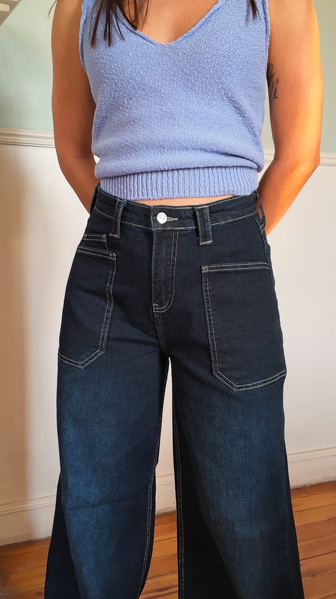 Statement Patch-Pocket Relaxed Wide-Leg High-Waist Ocean Blue Jeans Relaxed Wide-Leg CIZARO - Cizaro Jeans