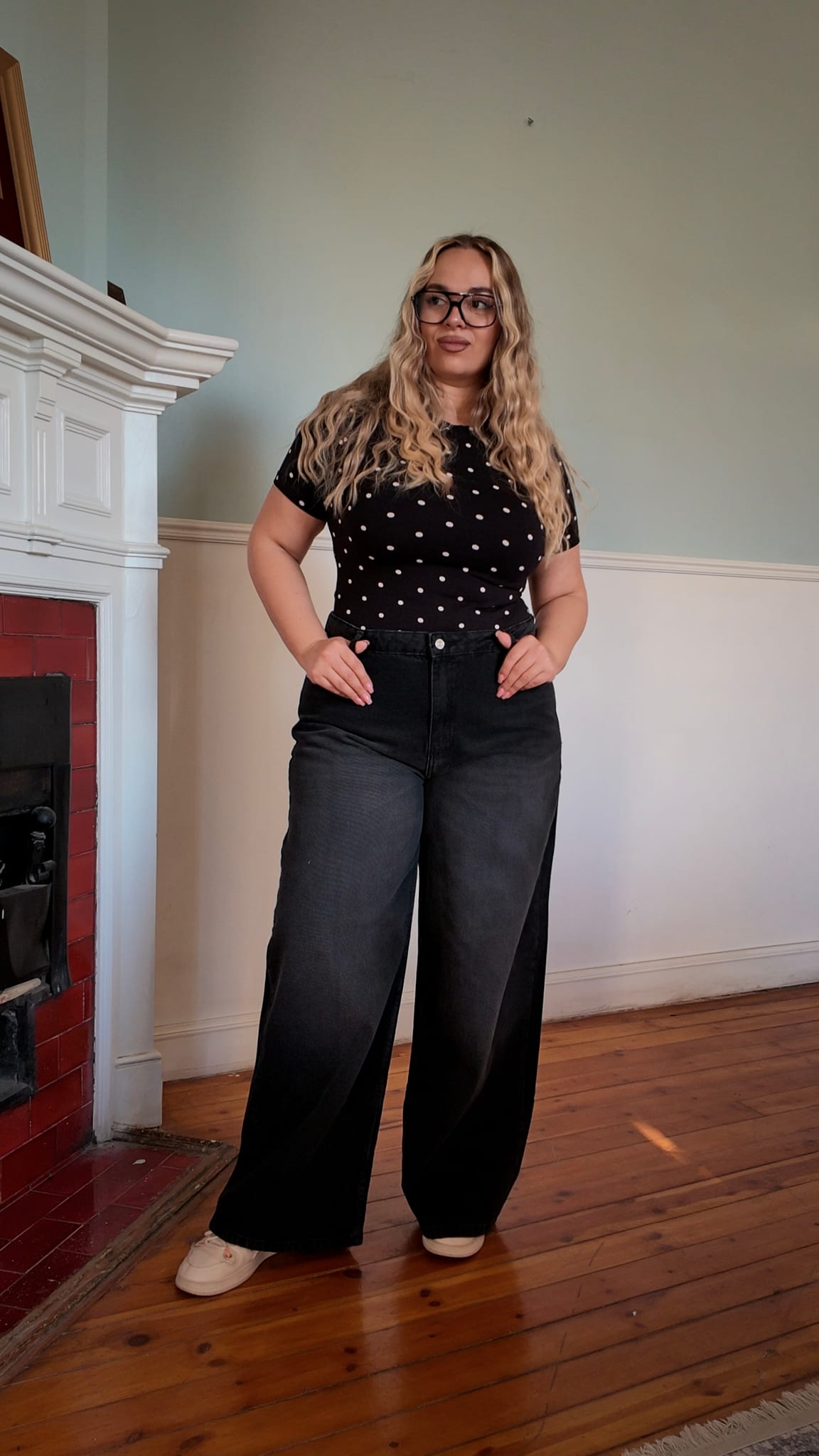 Super Baggy High-Waist Washed Black Jeans