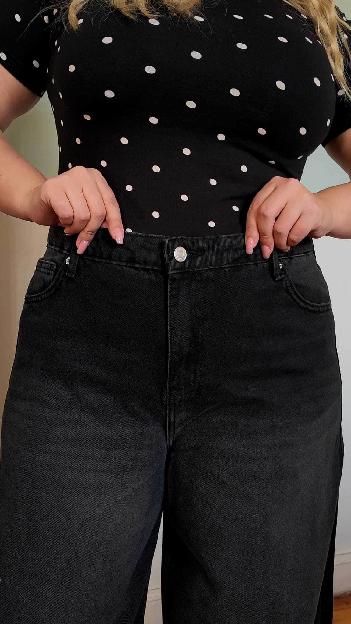 Super Baggy High-Waist Washed Black Jeans