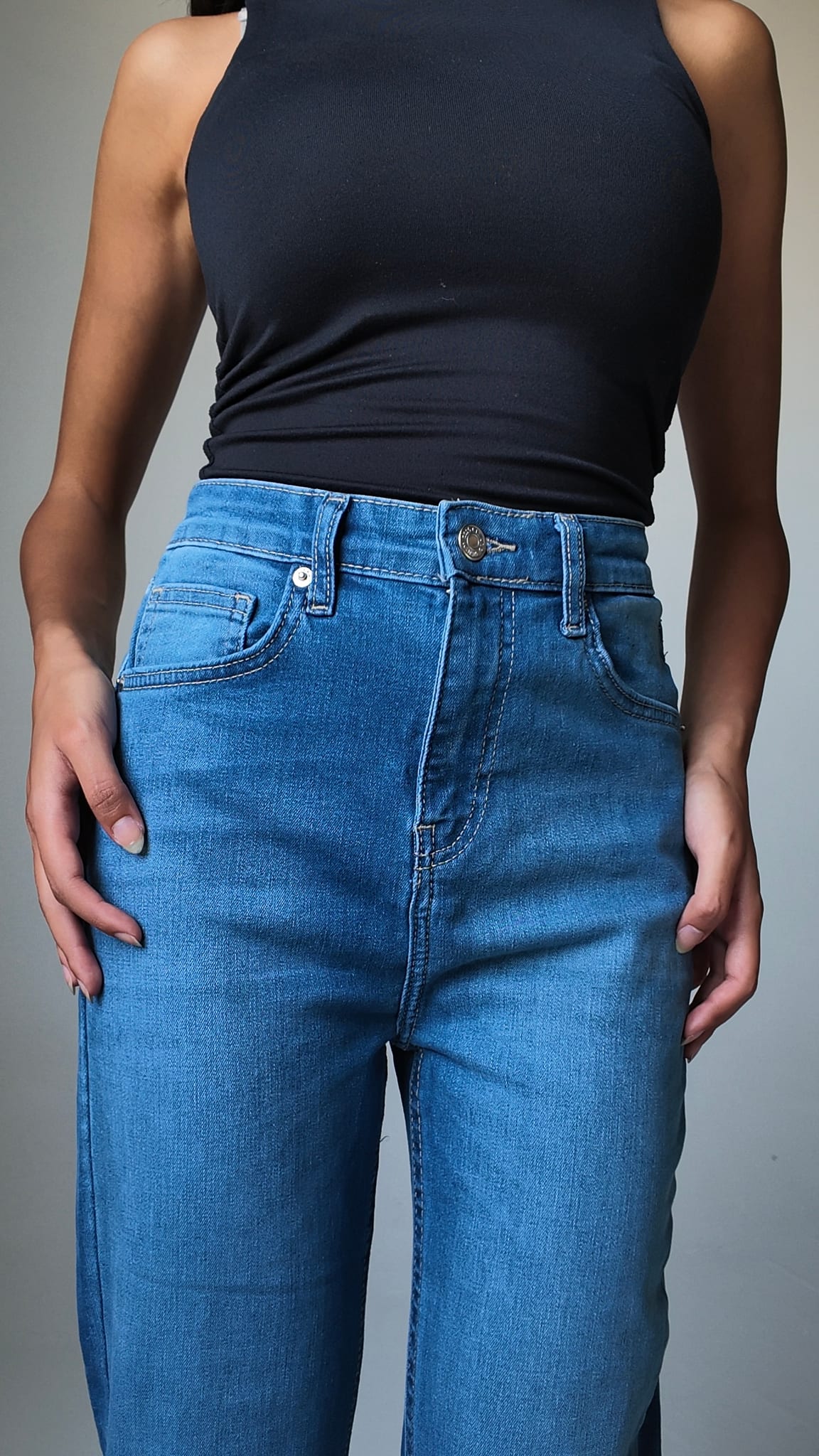 Super Flare – High-Waist Dark Vintage Blue Jeans Super Flare CIZARO - Cizaro Jeans