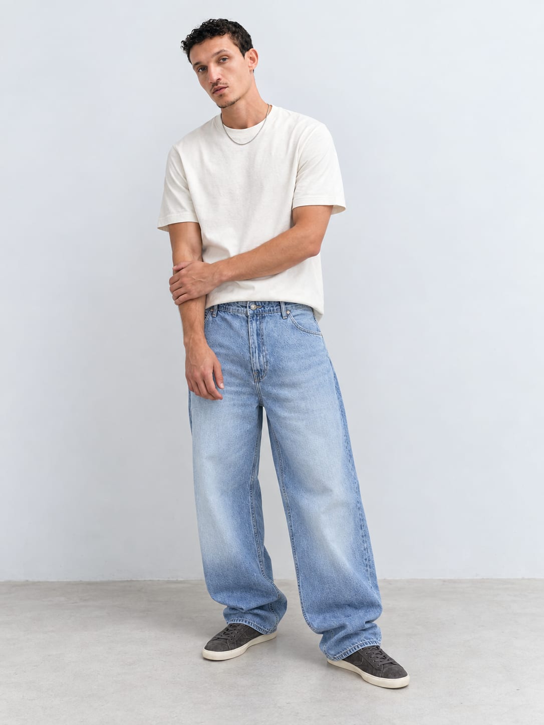 Skater – Mid Washed Blue Jeans