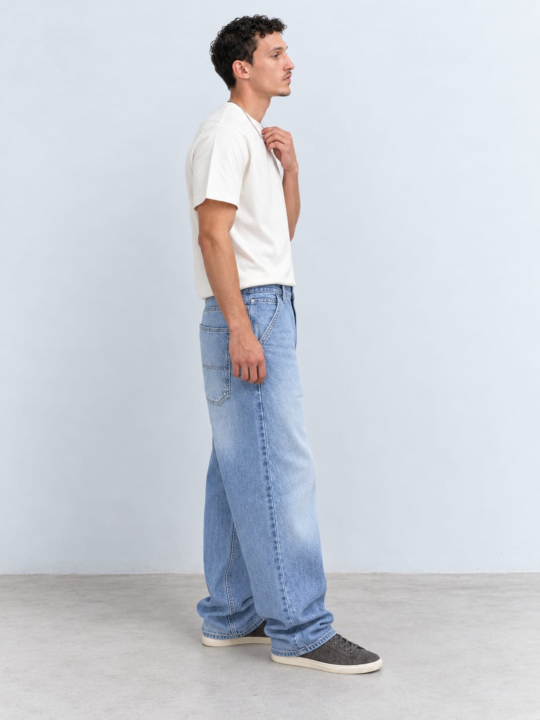 Skater – Mid Washed Blue Jeans