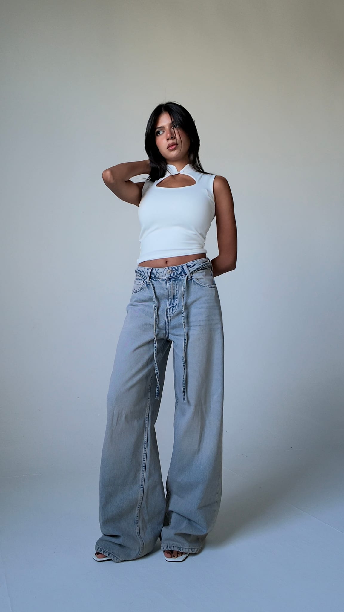 Super Baggy High Waist – Tie Belt & Shadow Pocket Light Acid Blue Jeans