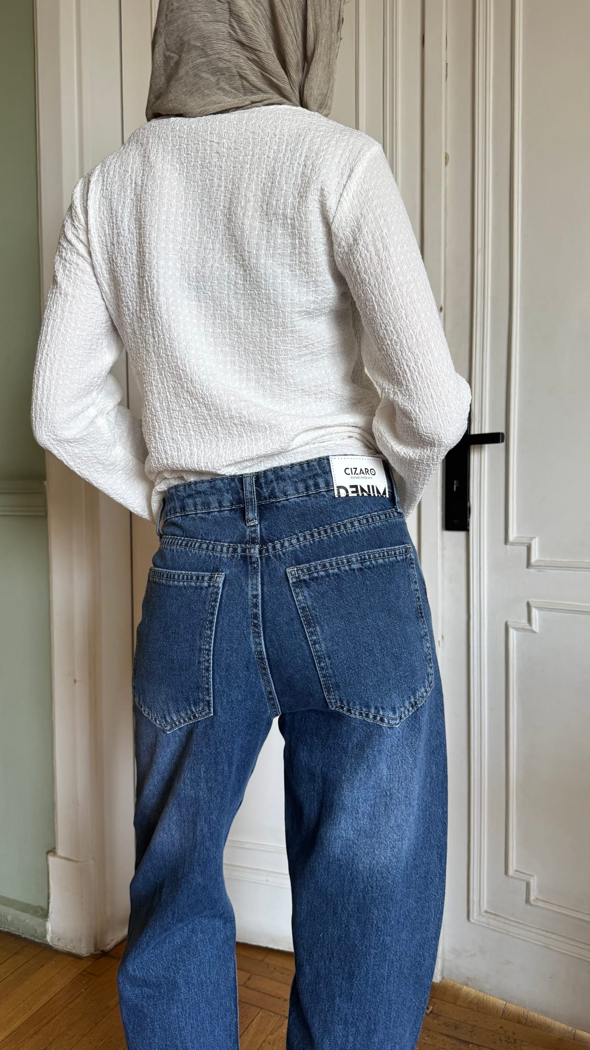 Straight High-Waist Light Vintage Blue Jeans