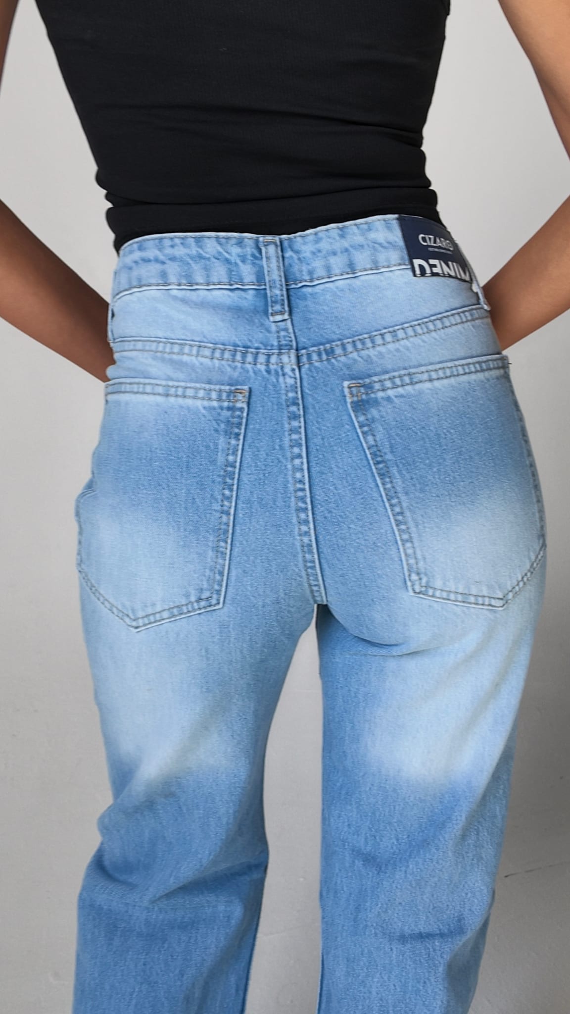 Straight High-Waist Light Ice Blue Jeans Straight CIZARO - Cizaro Jeans