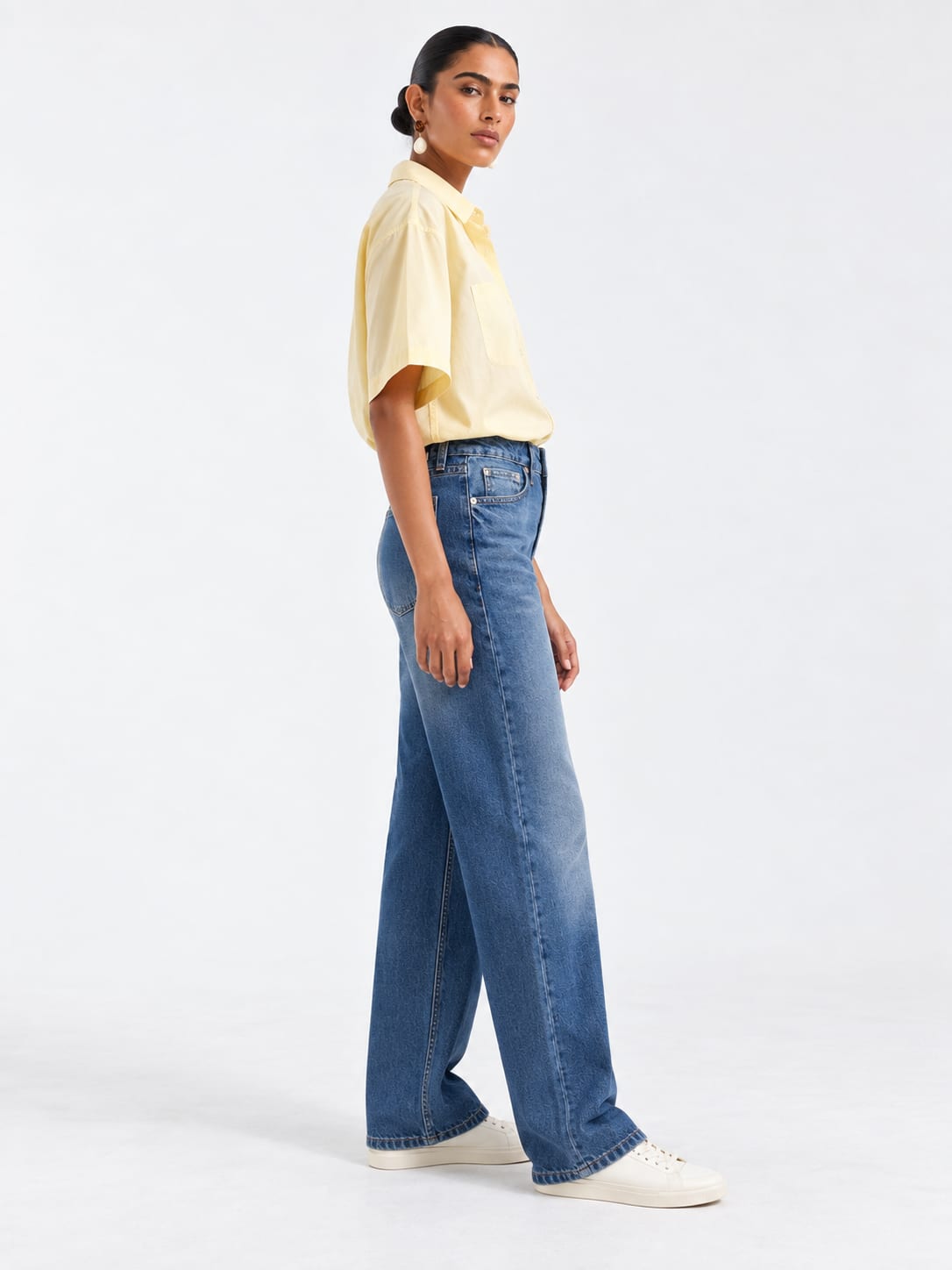 Ultra Comfort wide leg High waist Faded blue jeans
