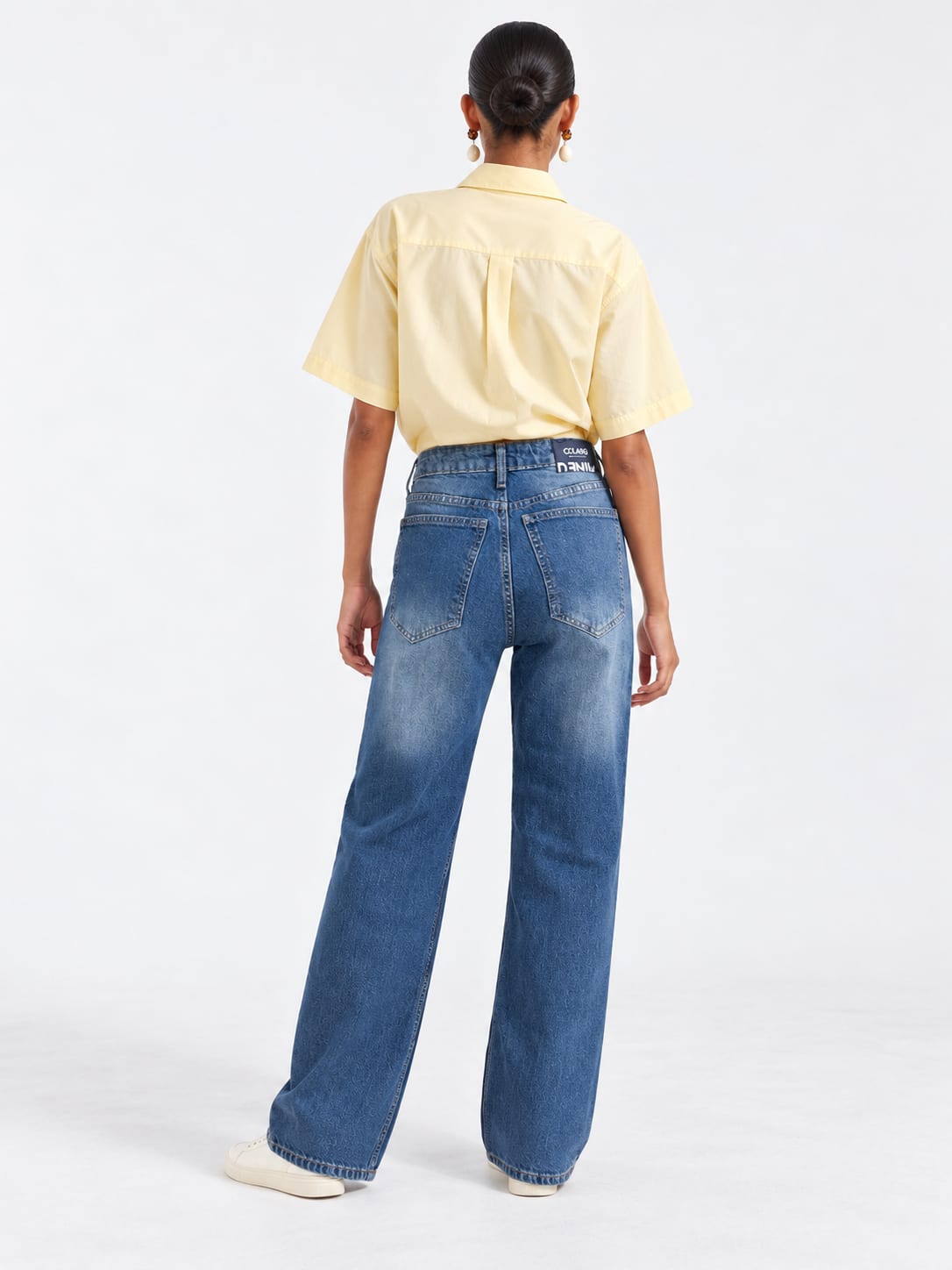 Ultra Comfort wide leg High waist Faded blue jeans