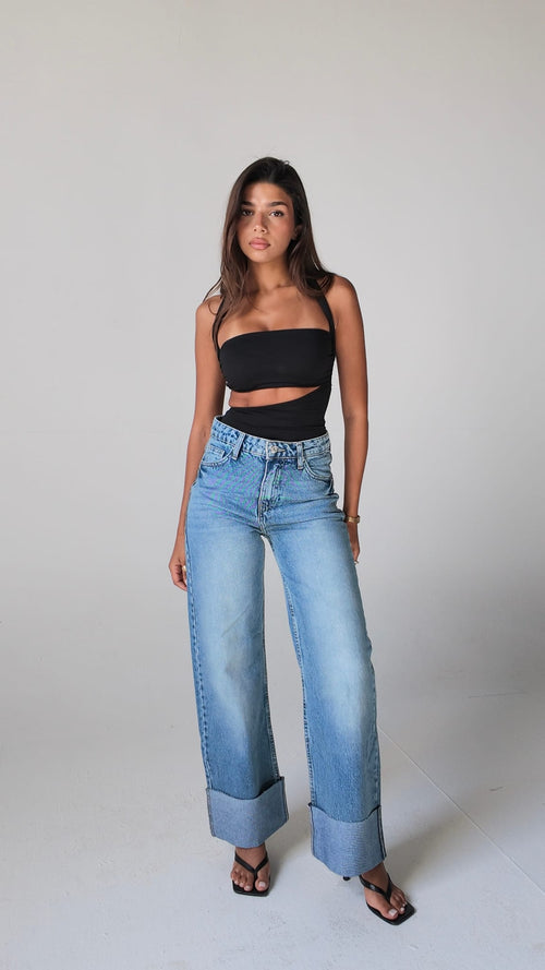 Wide leg High waist Raw Hem light vintage blue jeans