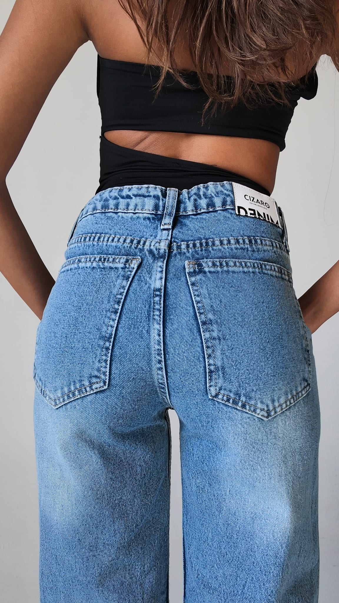 Wide leg High waist Raw Hem light vintage blue jeans