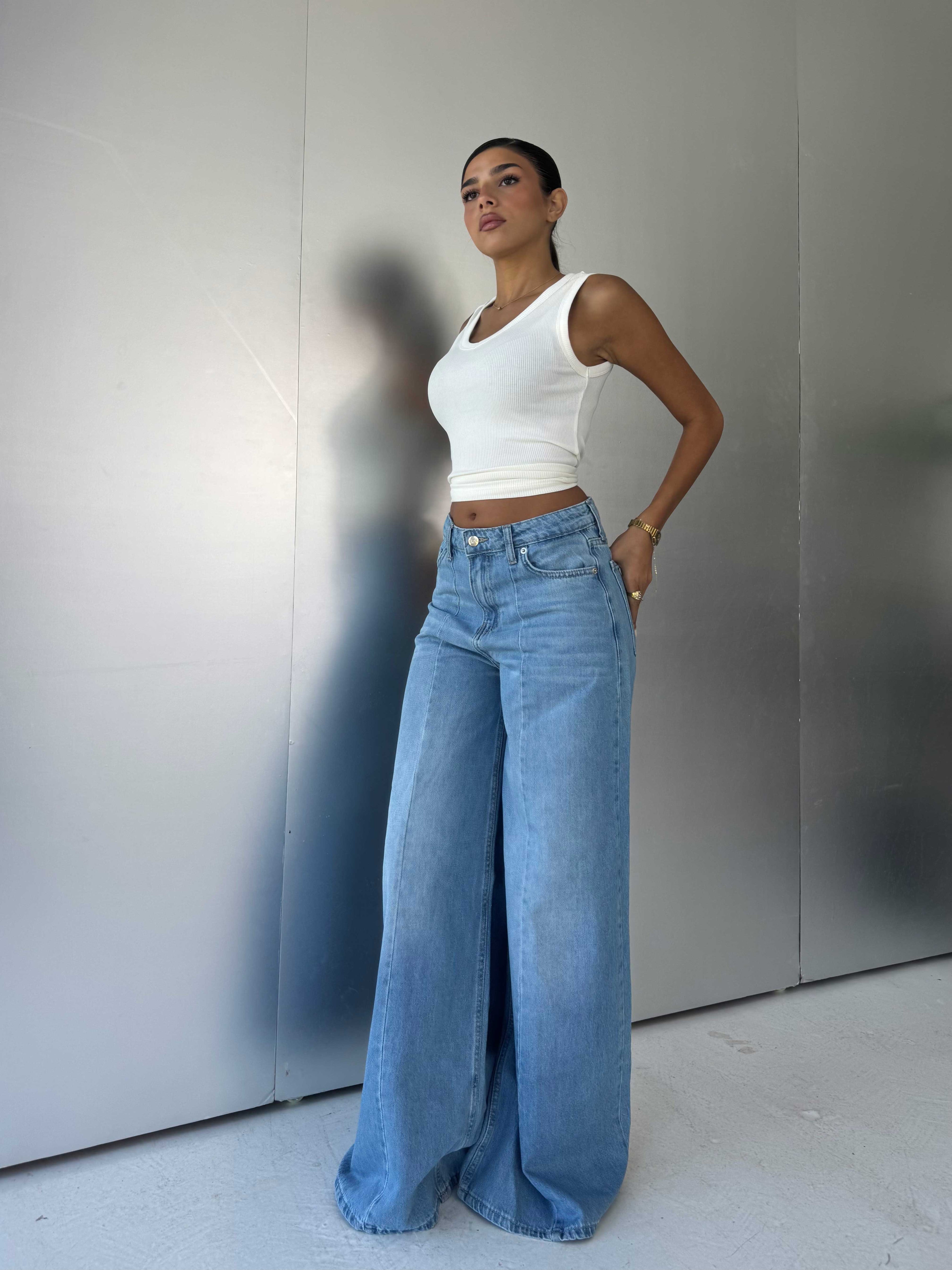 Wide-Leg High-Waist Light Vintage Blue Jeans