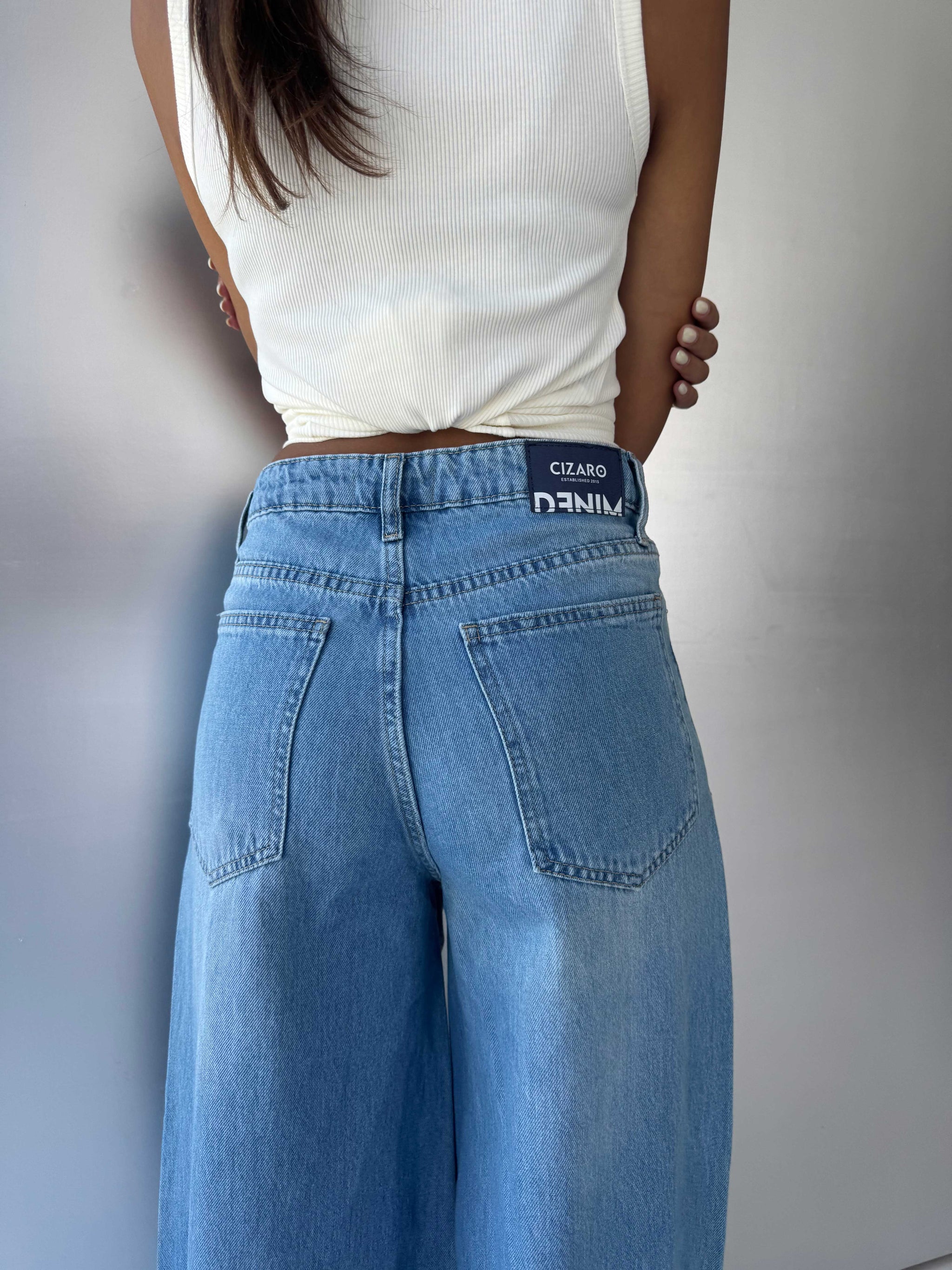 Wide-Leg High-Waist Light Vintage Blue Jeans Wide-leg CIZARO - Cizaro Jeans