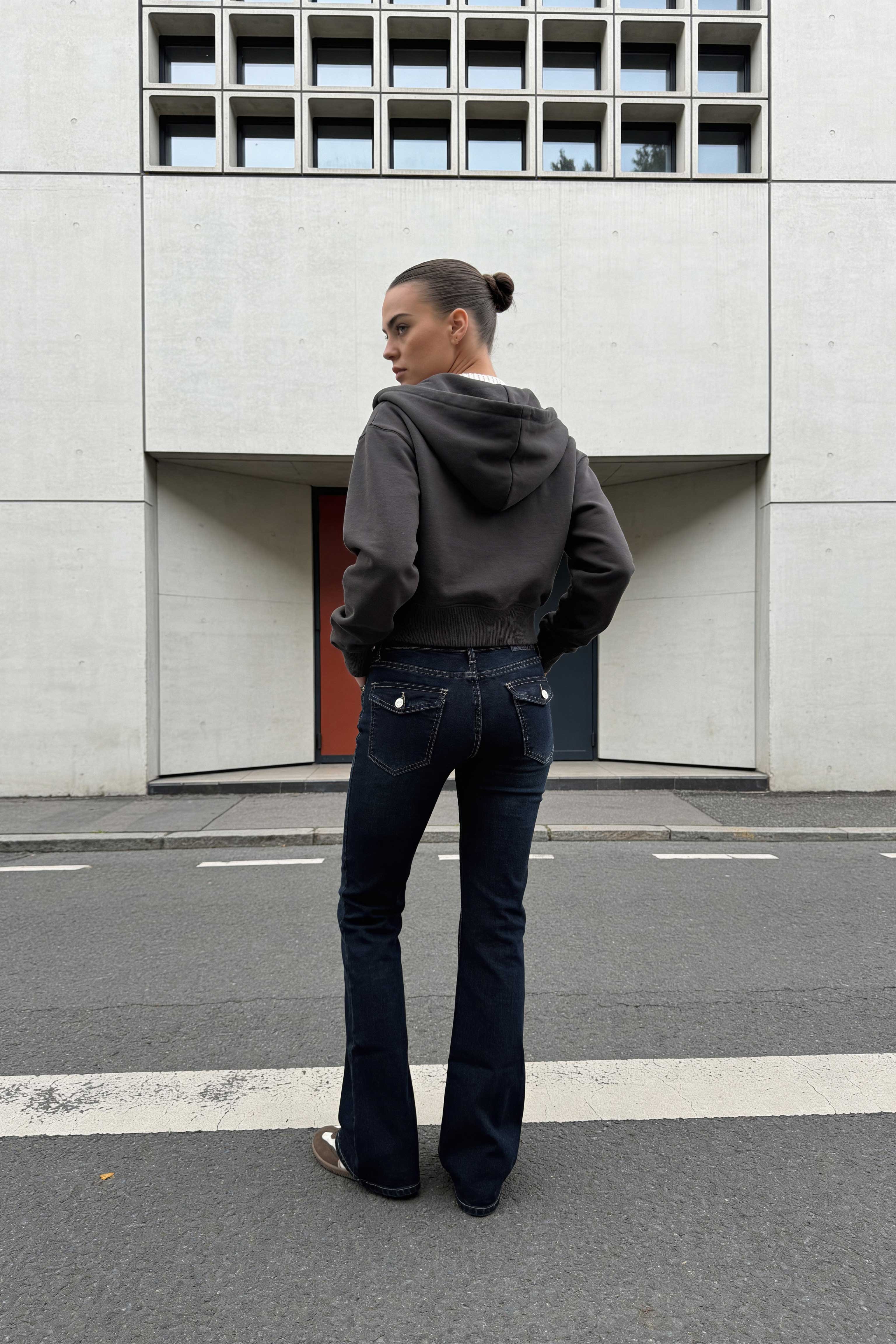 Flare – Low-Waist Deep Vintage Green Jeans Flare CIZARO - Cizaro Jeans