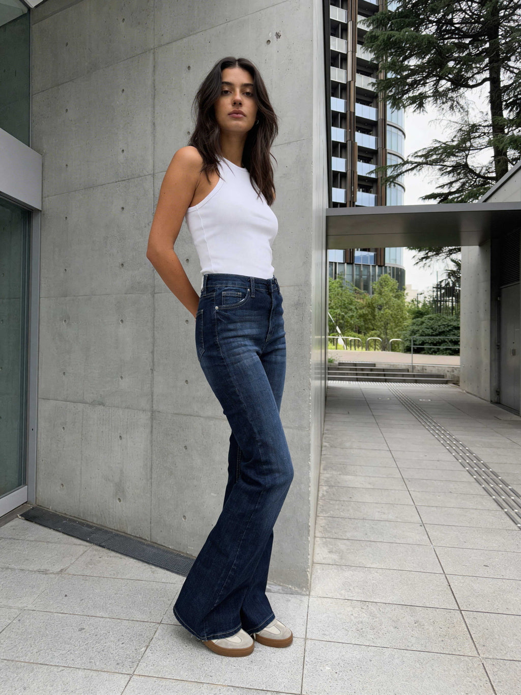 Flare – High-Waist Midnight Indigo Jeans Flare CIZARO - Cizaro Jeans