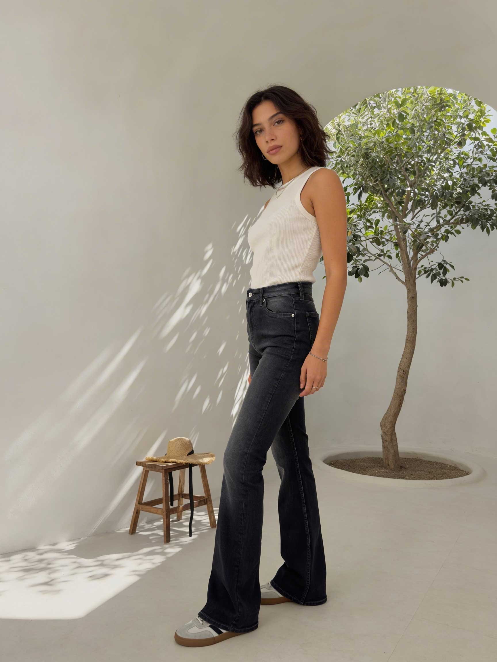 Flare – High-Waist Washed Charcoal Jeans Flare CIZARO - Cizaro Jeans