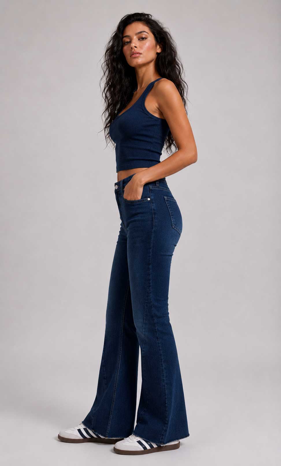 Flare High-Waist Dark Vintage Blue Jeans
