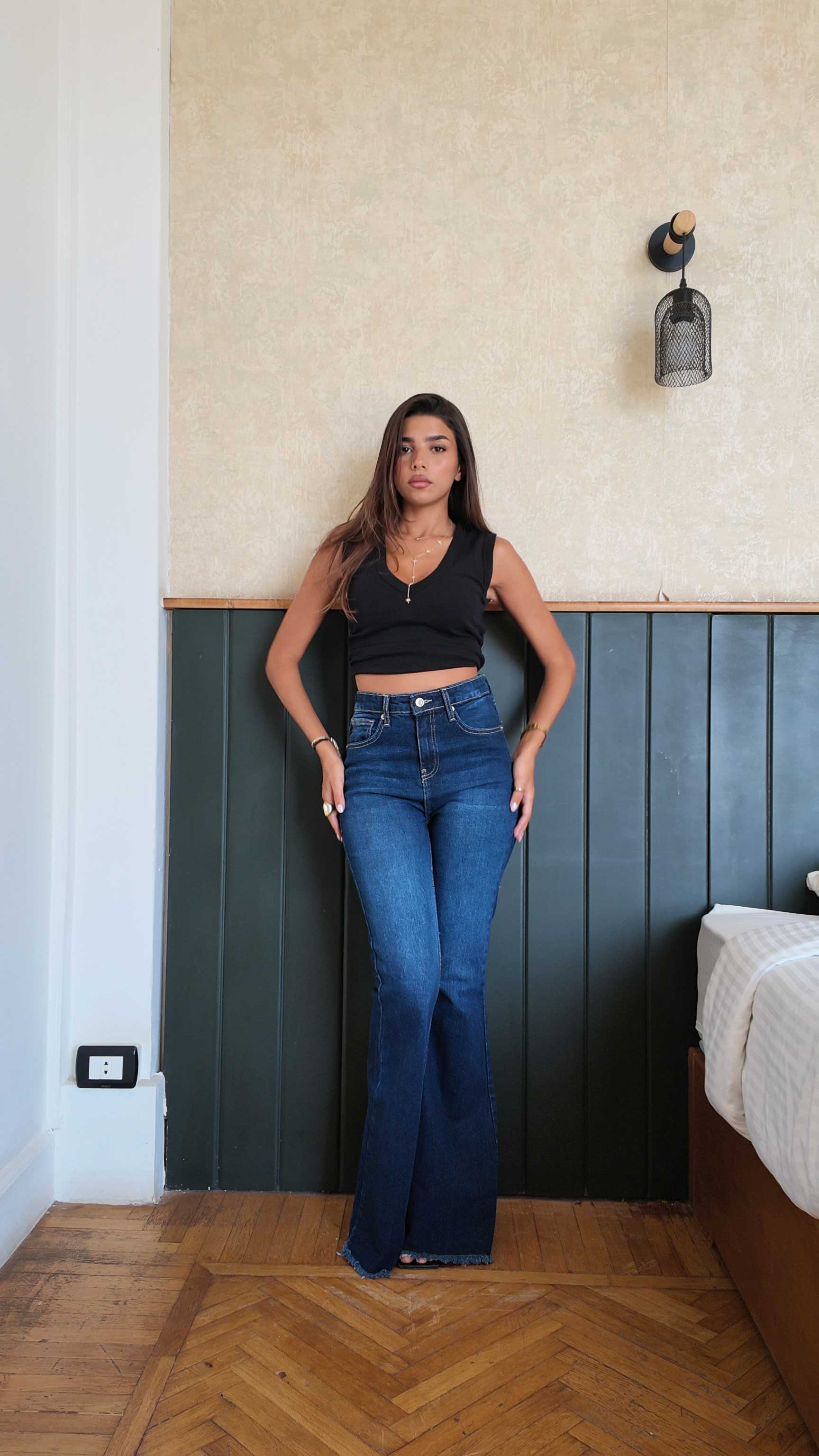 Contour Raw-Hemed Flare Deep Sapphire Blue jeans Flare CIZARO - Cizaro Jeans