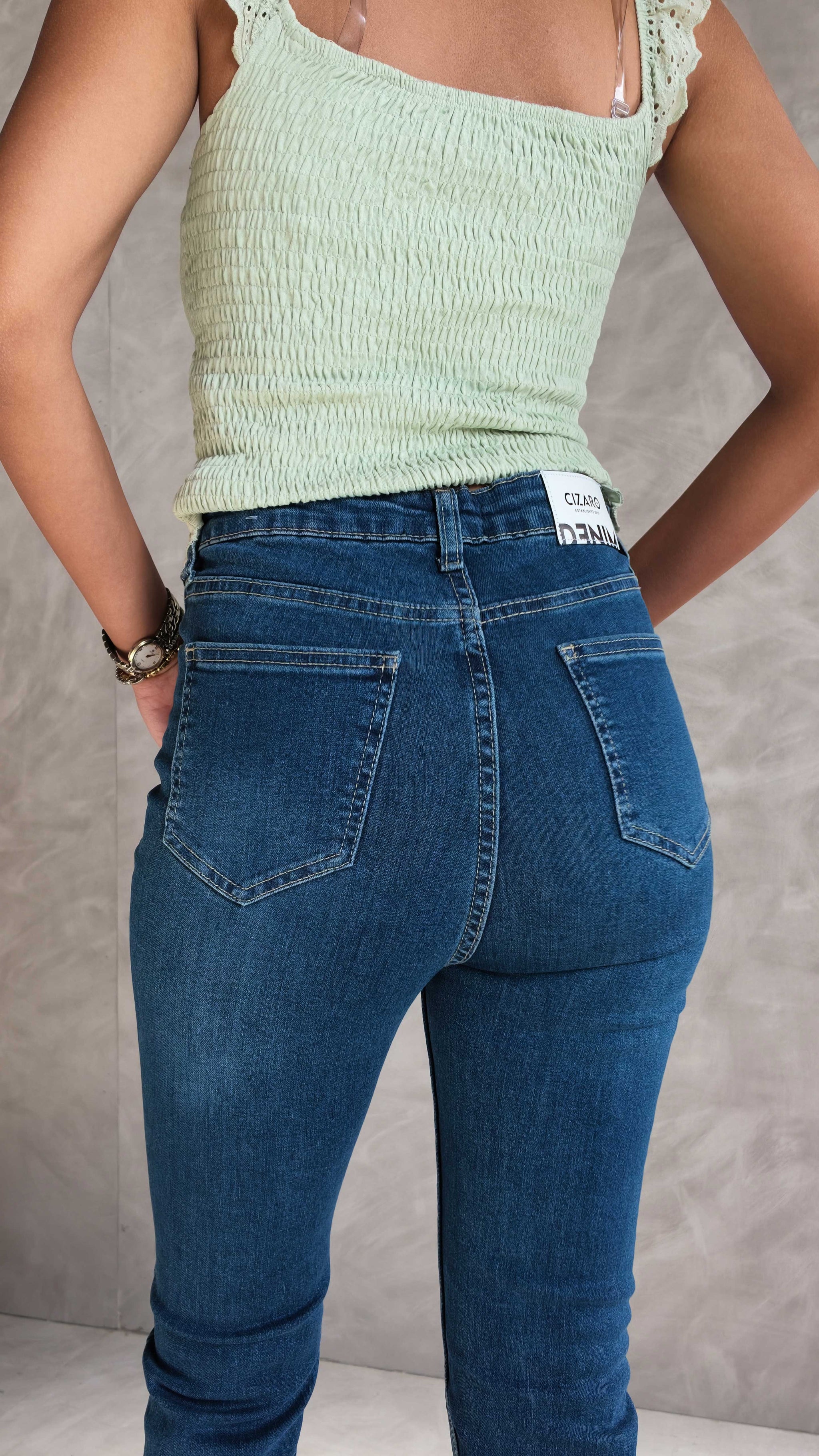 Flare High Waist – Mid Washed Blue Jeans Flare CIZARO - Cizaro Jeans