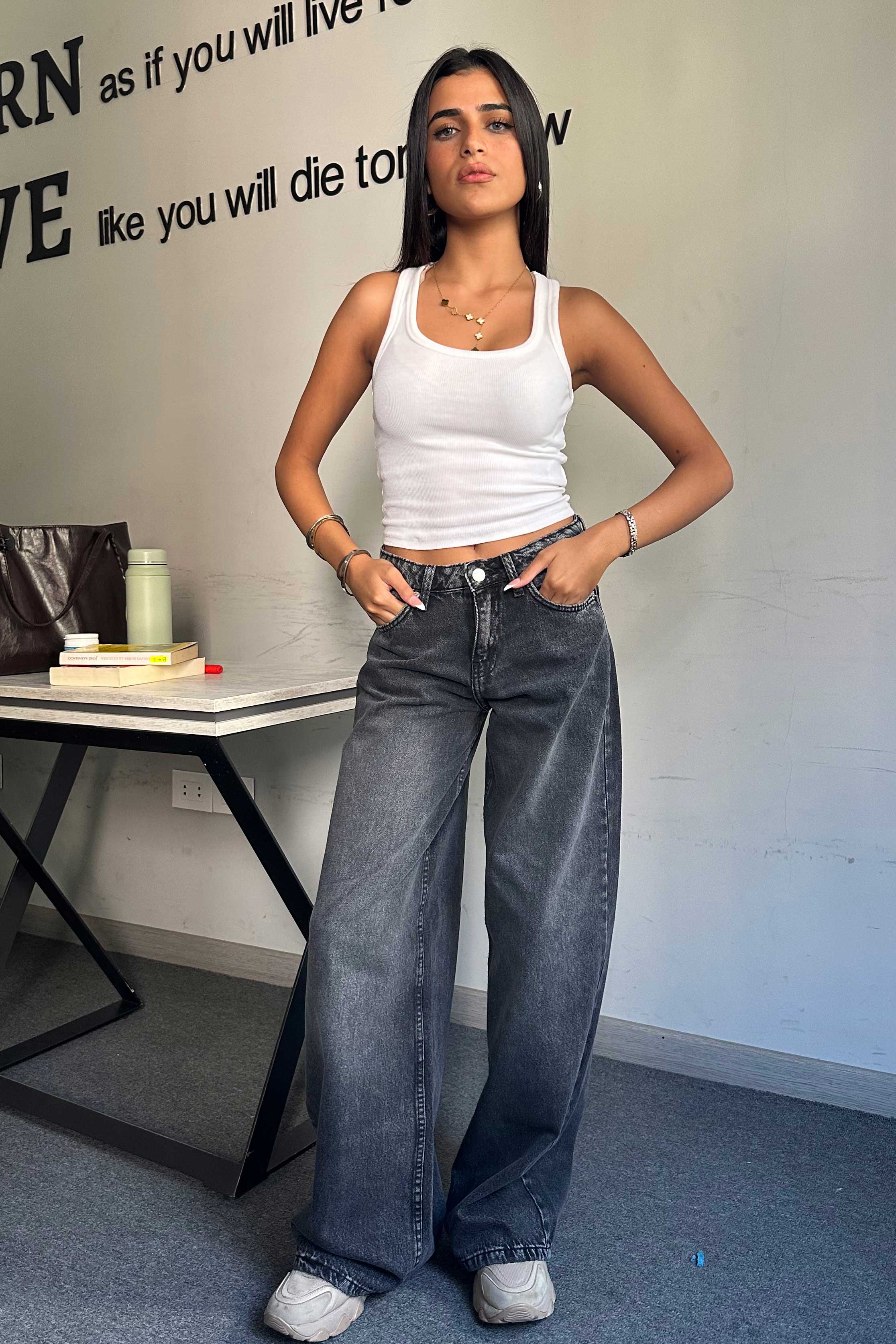 Super Baggy - Mid-Rise Charcoal Jeans
