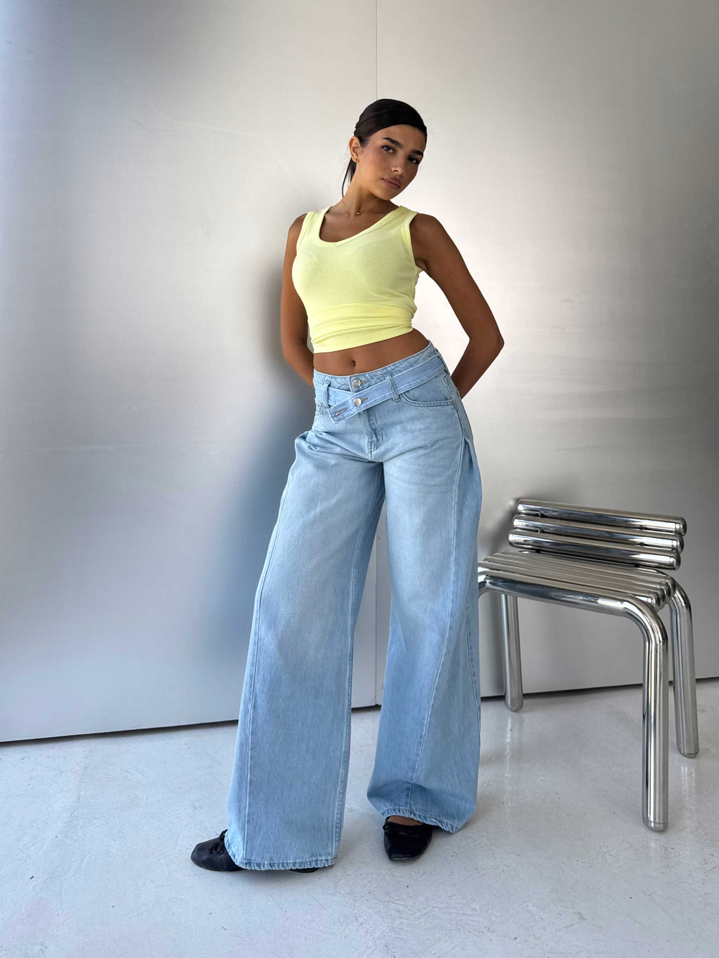 Super Baggy High-Waist Light Vintage Blue Jeans