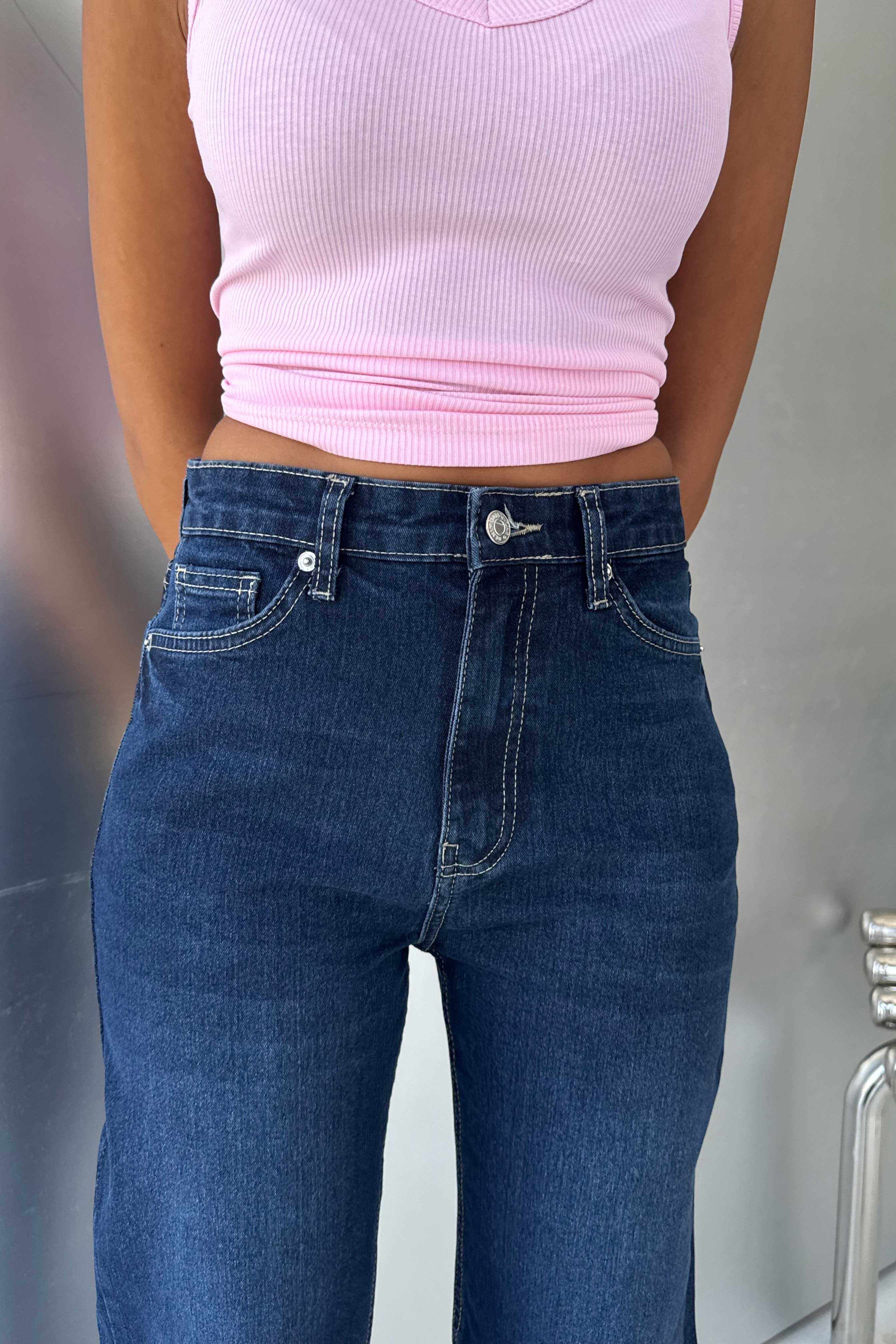 Straight High waist Deep wash Blue jeans