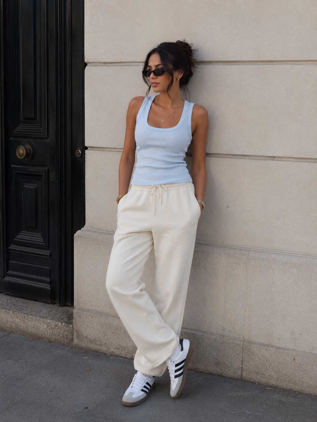 Ribbed U-Neck Tank Top – Pastel Blue